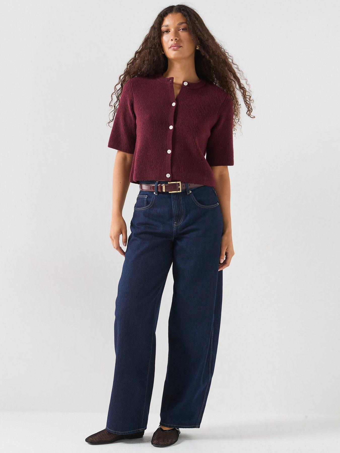 Image 3 of 6 of PIECES Round Neck Boxy Short Sleeve Cardigan