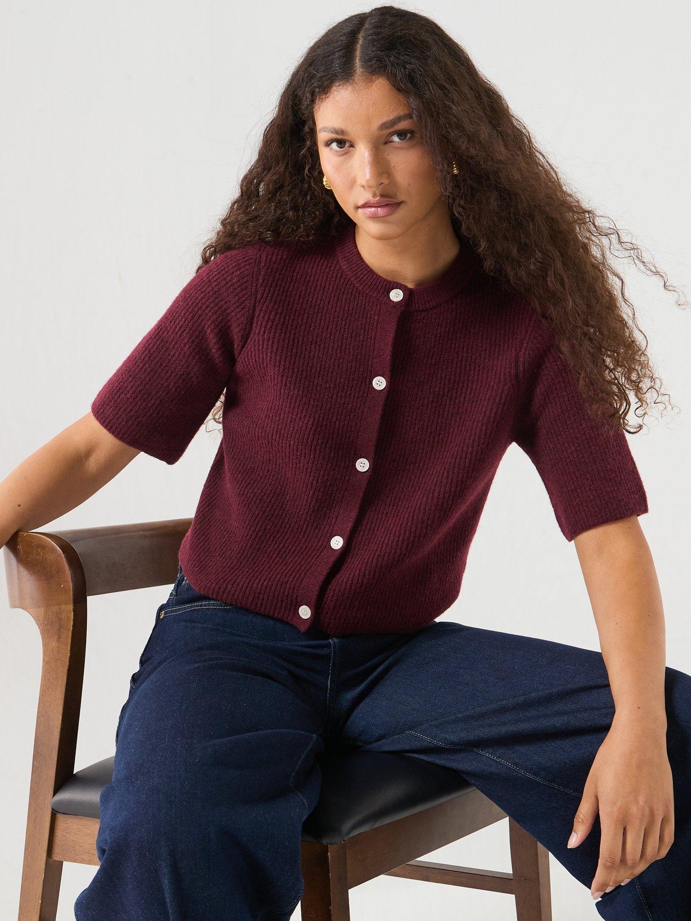 Image 6 of 6 of PIECES Round Neck Boxy Short Sleeve Cardigan