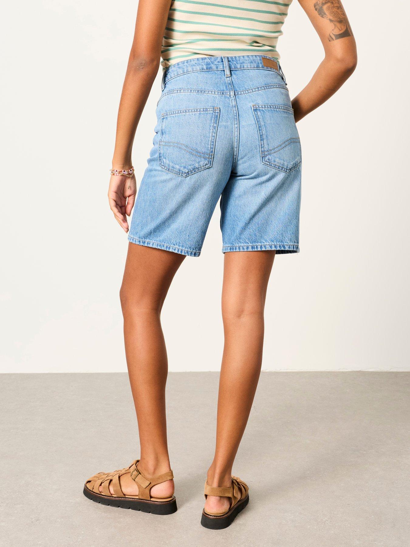 Image 2 of 6 of FatFace Isabelle Bermuda Shorts - Blue