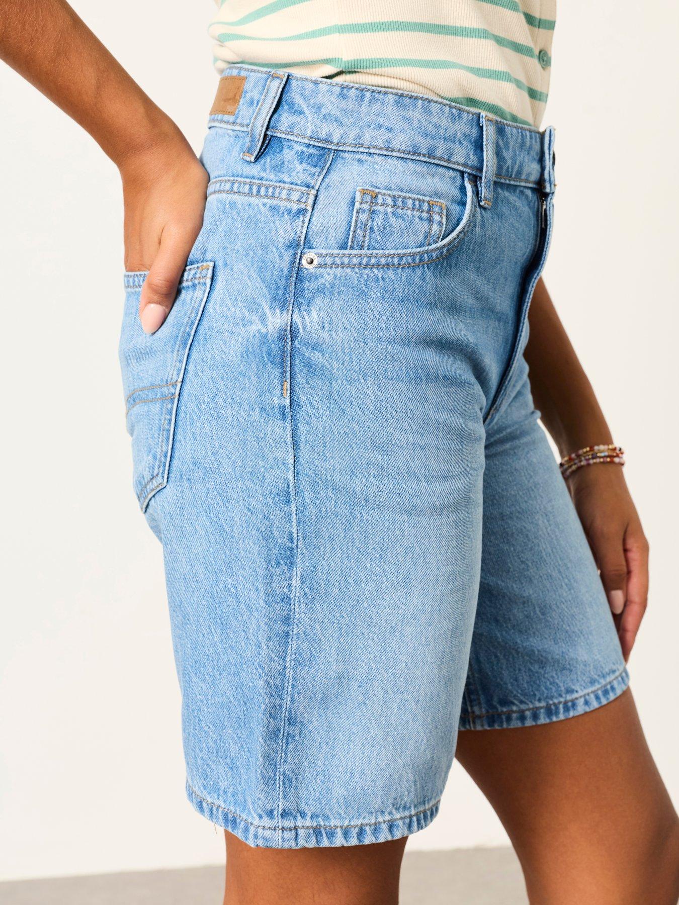 Image 5 of 6 of FatFace Isabelle Bermuda Shorts - Blue