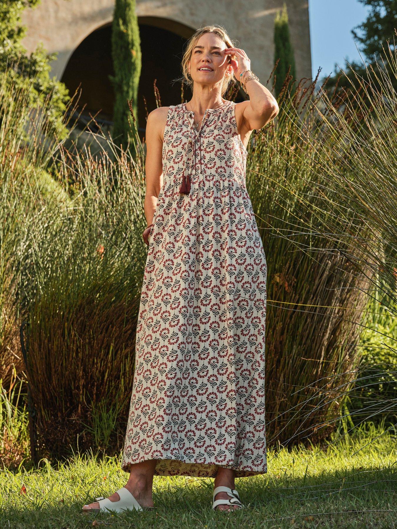 FatFace Elsa Woodblock Jersey Maxi Dress - Cream