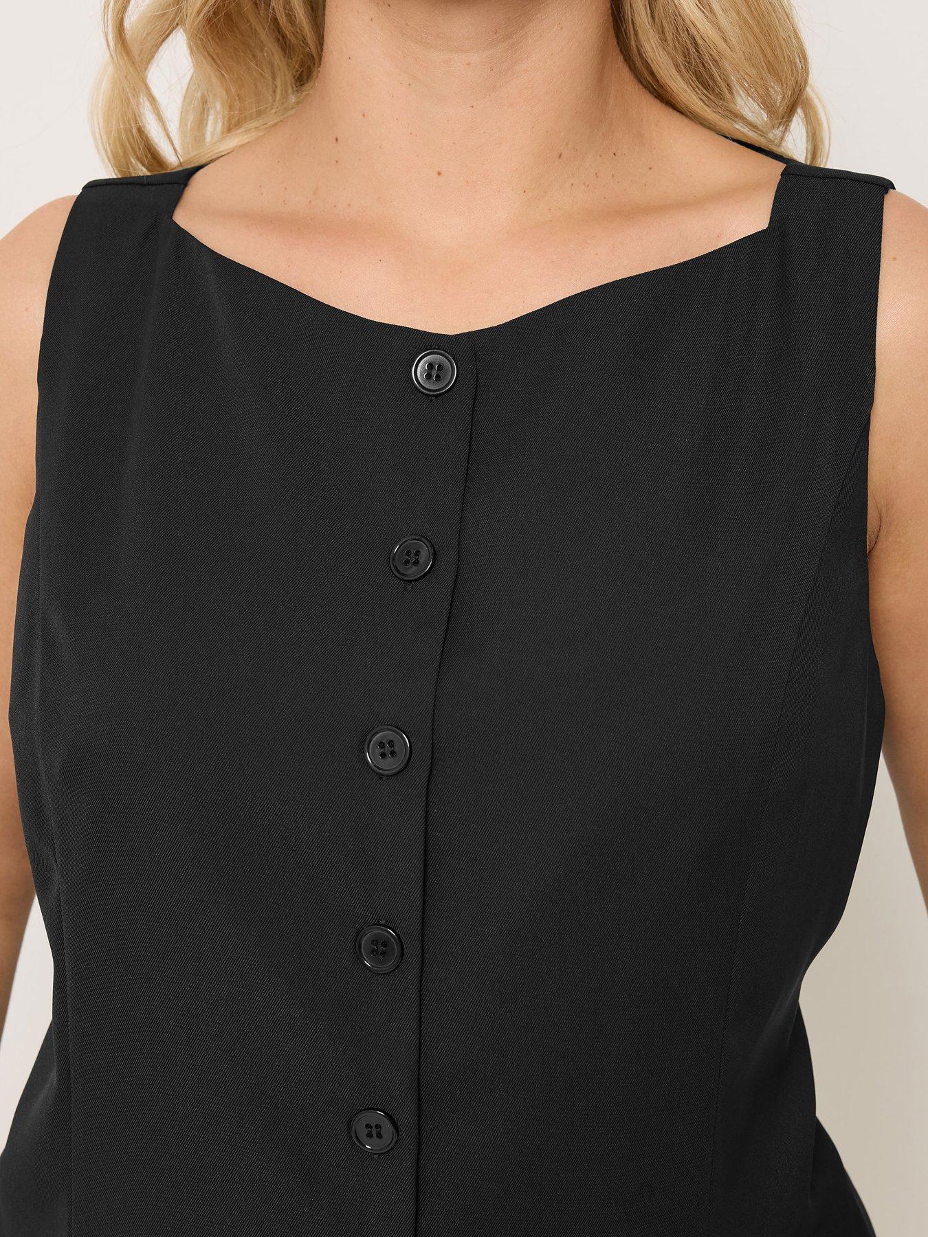 Image 4 of 5 of Yours Curve Elongated Waistcoat - Black