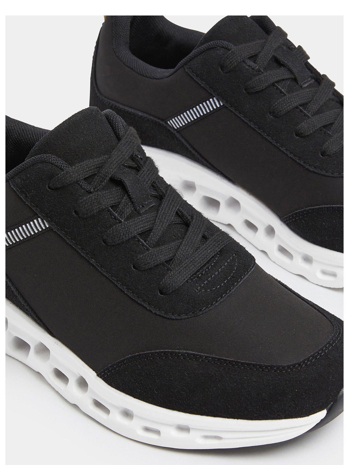 Image 4 of 4 of Yours Extra Eide Fit Chunky Lace Up Runner Shoe - Black