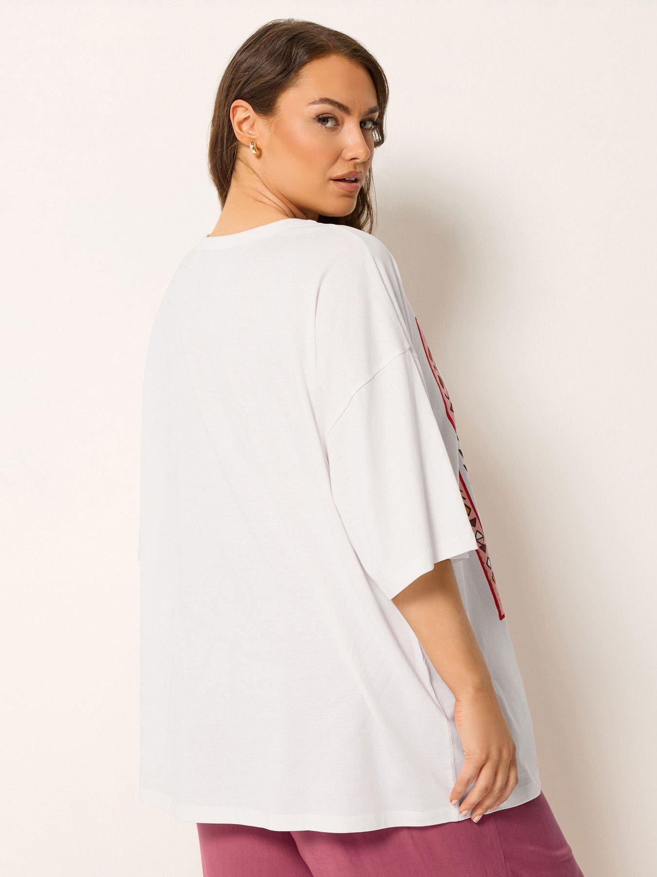 Image 2 of 4 of Yours Curve Placement Boxy T-Shirt - White