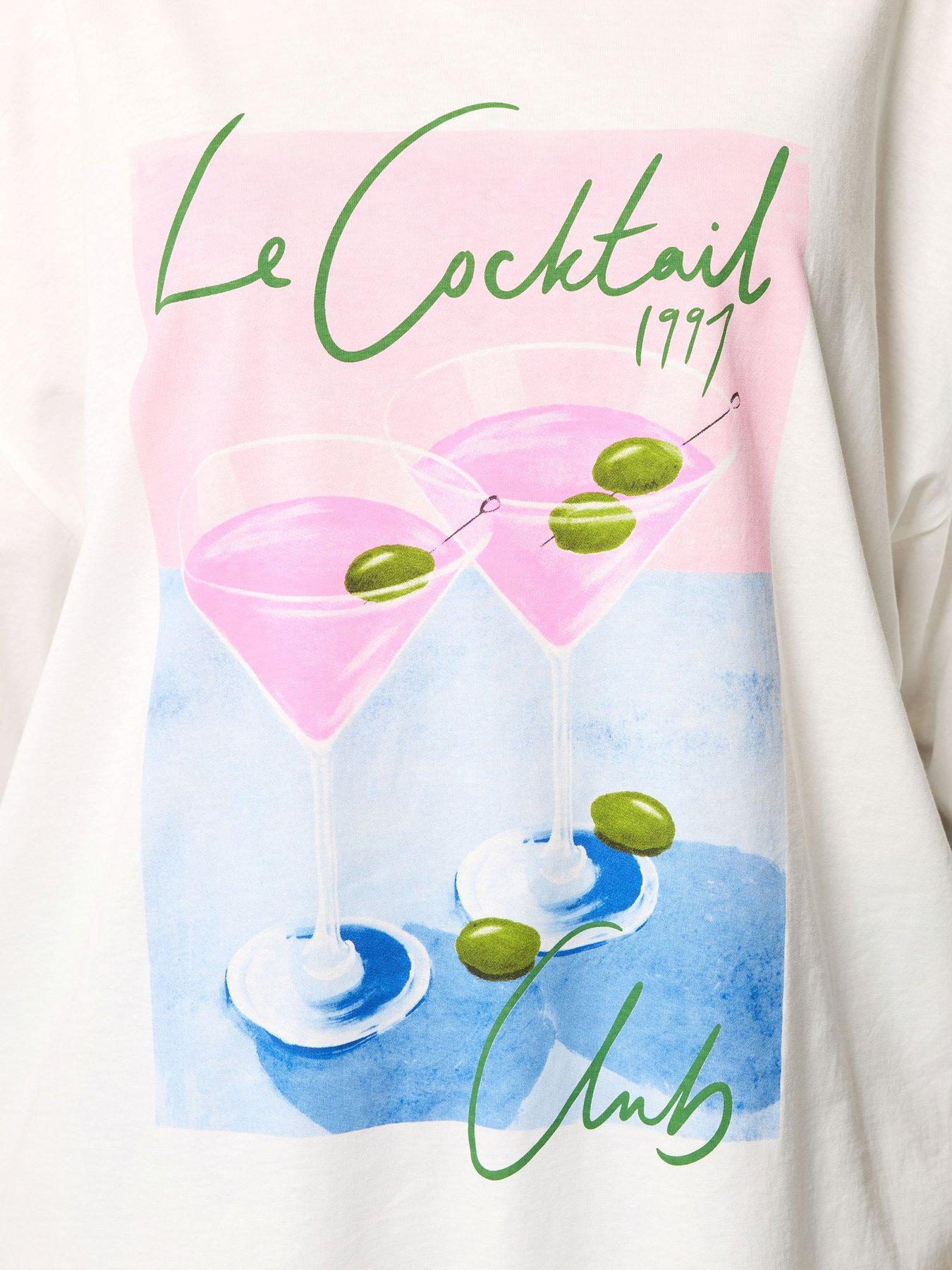 Image 4 of 5 of Yours Curve Placement Boxy T-Shirt - White