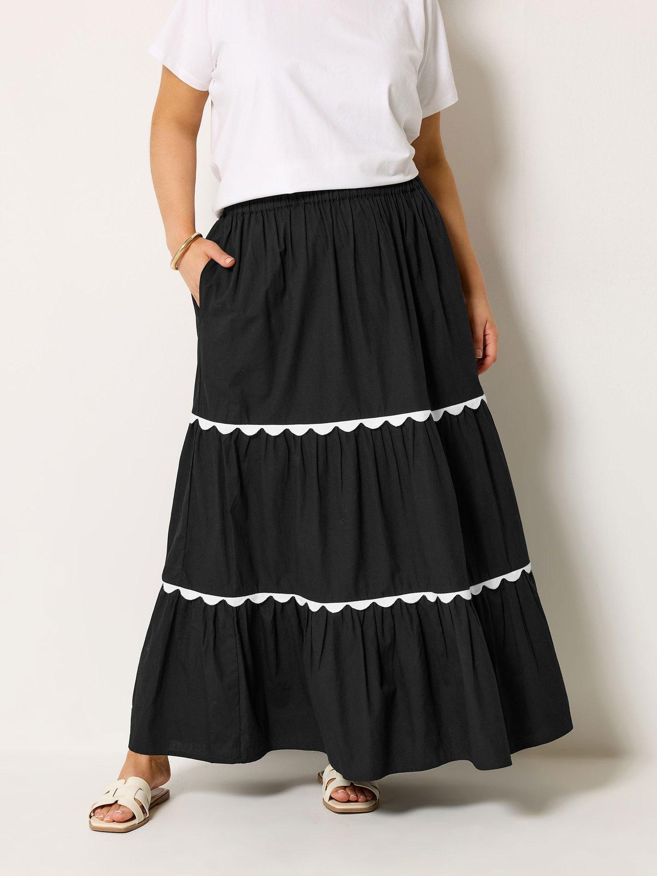 Image 1 of 5 of Yours Curve Ric Rac Trim Maxi Skirt - Black