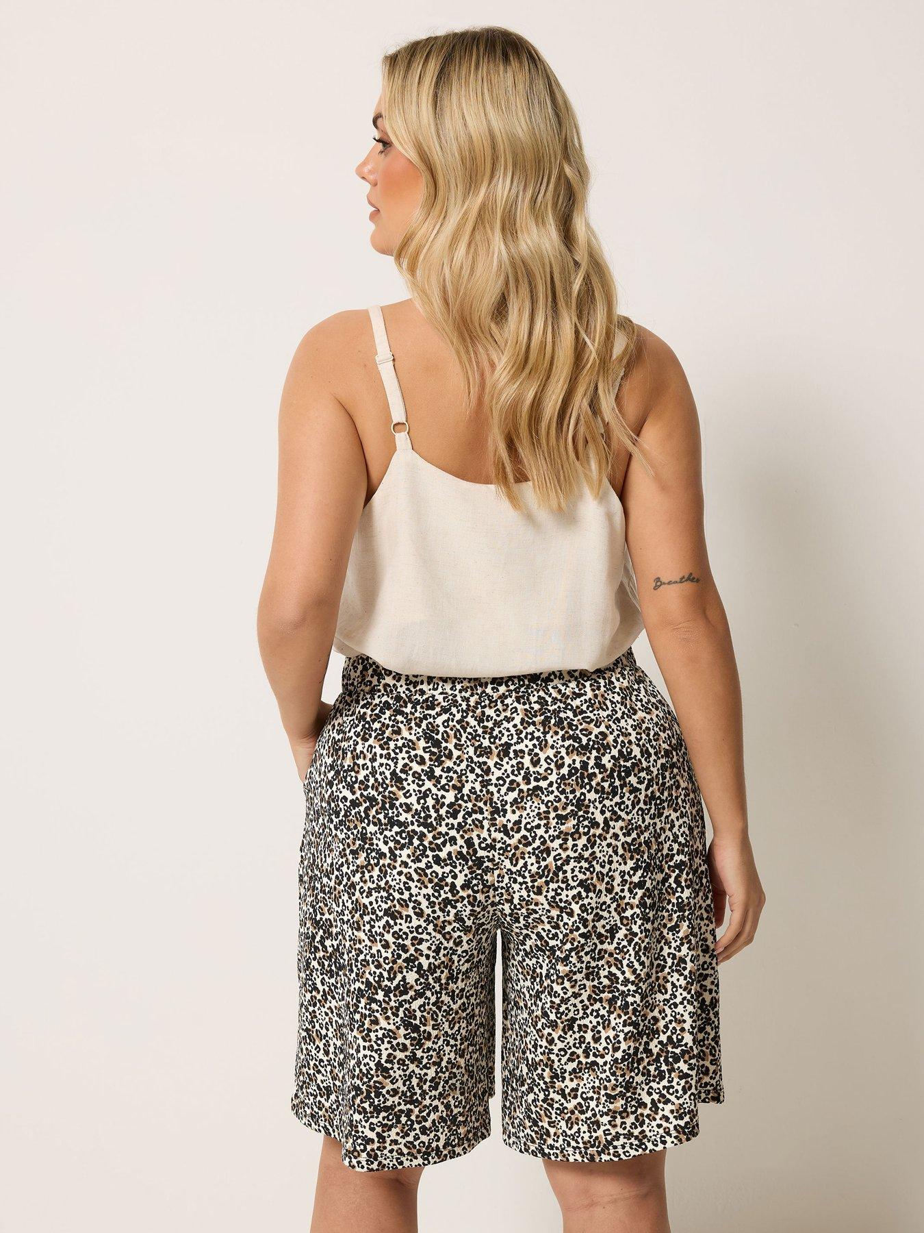 Image 2 of 5 of Yours Curve Pull On Jersey Leopard Print Shorts - Brown