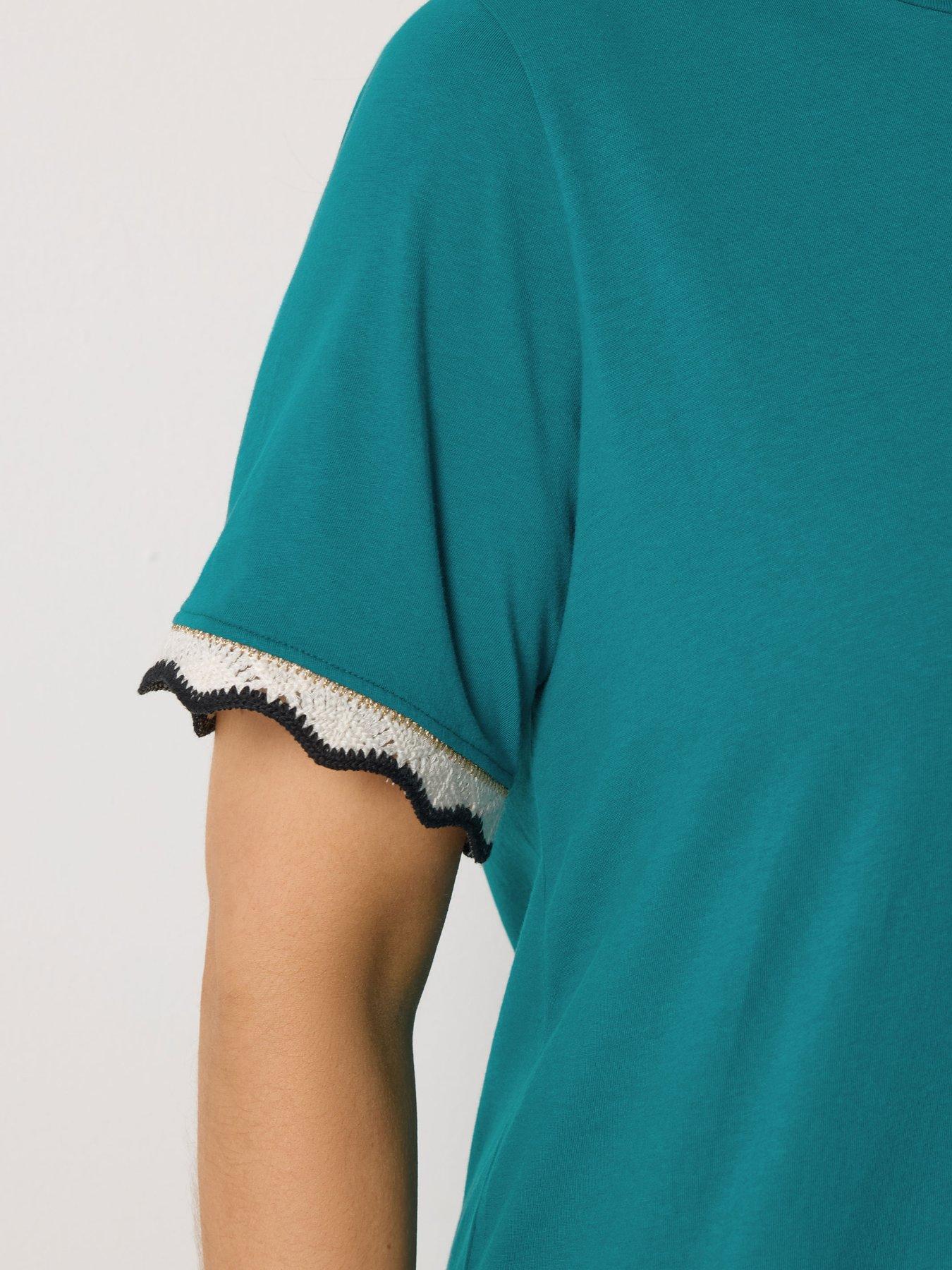  image of yours-curve-trim-t-shirt