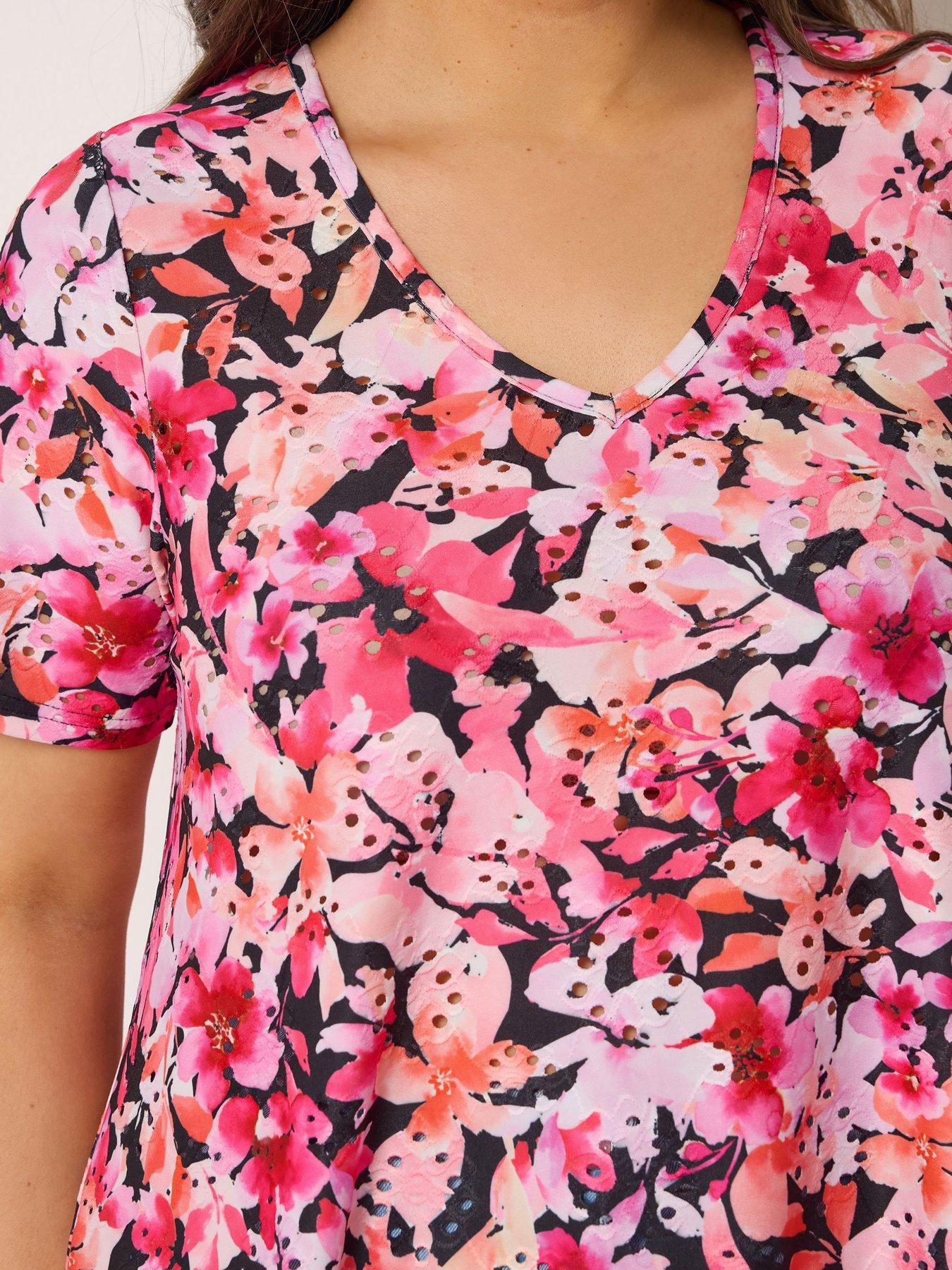 Image 4 of 5 of Yours Curve Printed Broderie V-Neck Top - Pink/Black