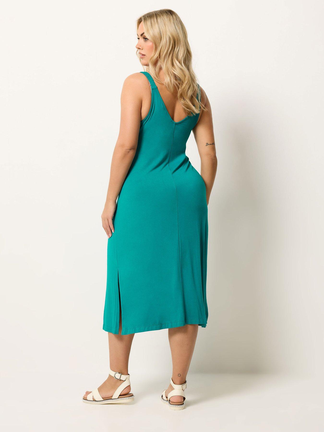 image of yours-curve-throw-on-beach-dress