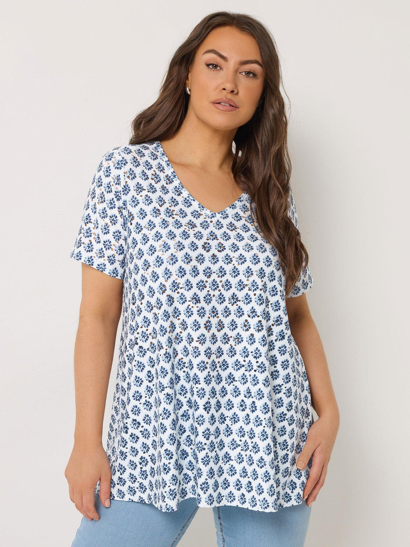 front image of yours-curve-printed-broderie-v-neck-top