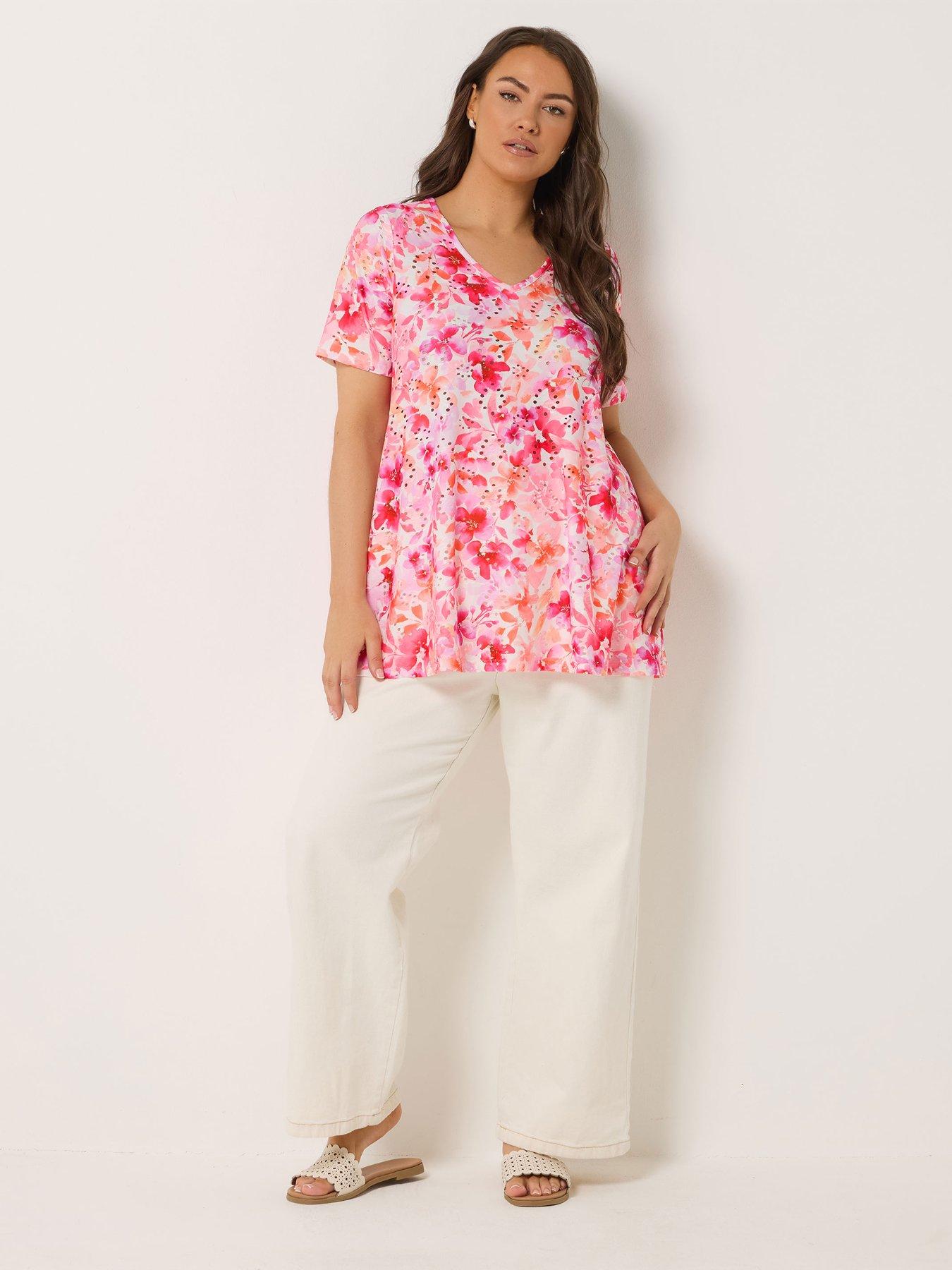 Image 3 of 4 of Yours Curve Printed Broderie V-Neck Top - White