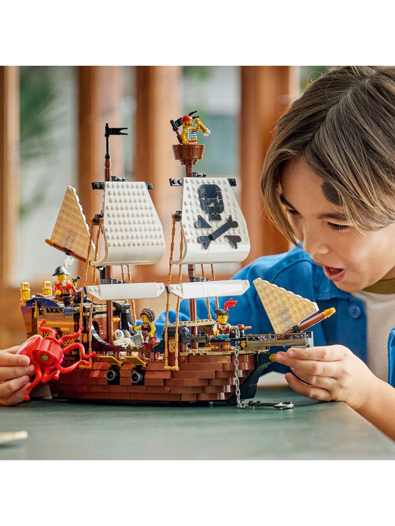 Image 3 of 5 of LEGO Creator 3 in 1 Iconic Pirate Ship 31387
