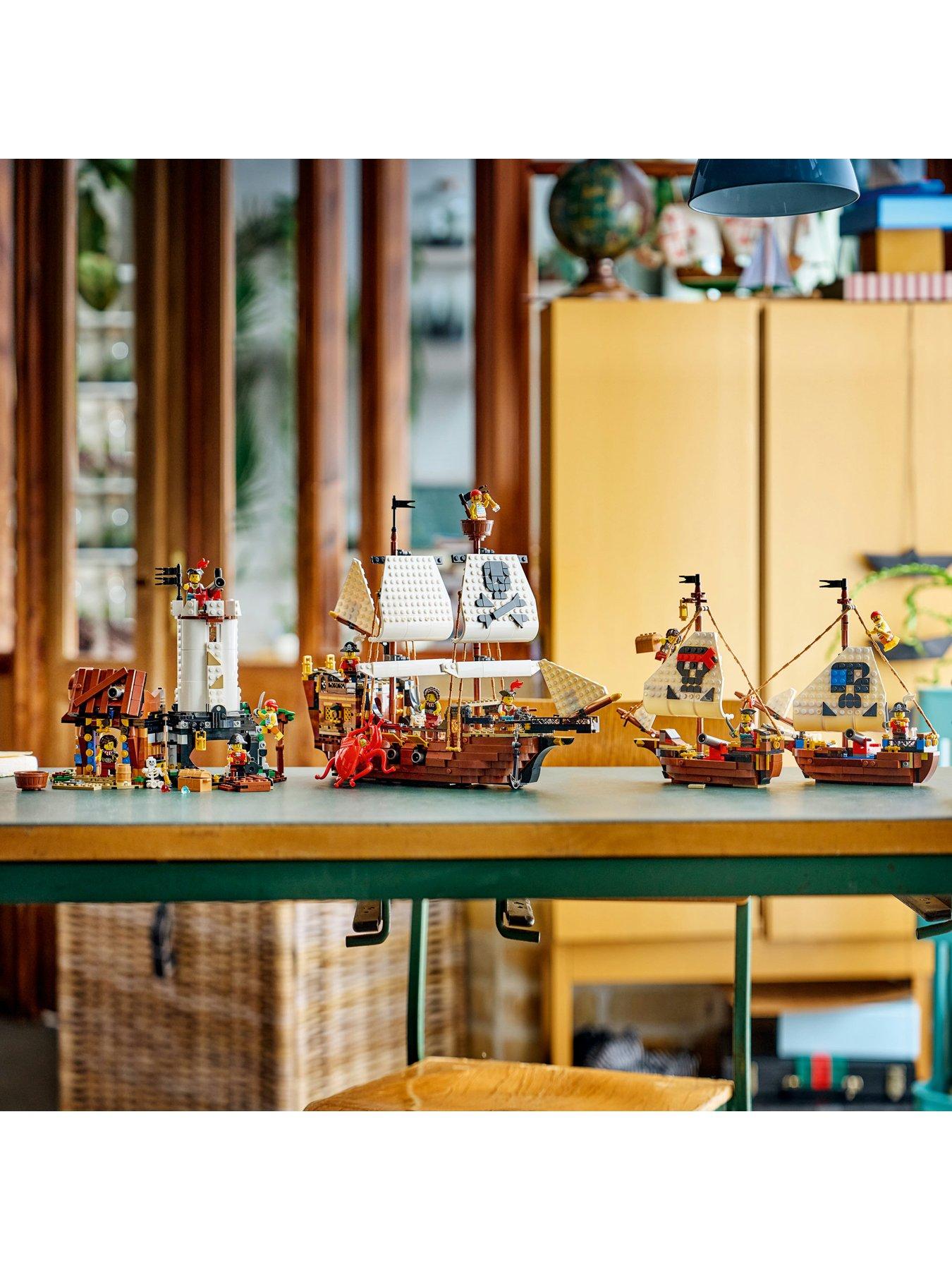Image 4 of 5 of LEGO Creator 3 in 1 Iconic Pirate Ship 31387