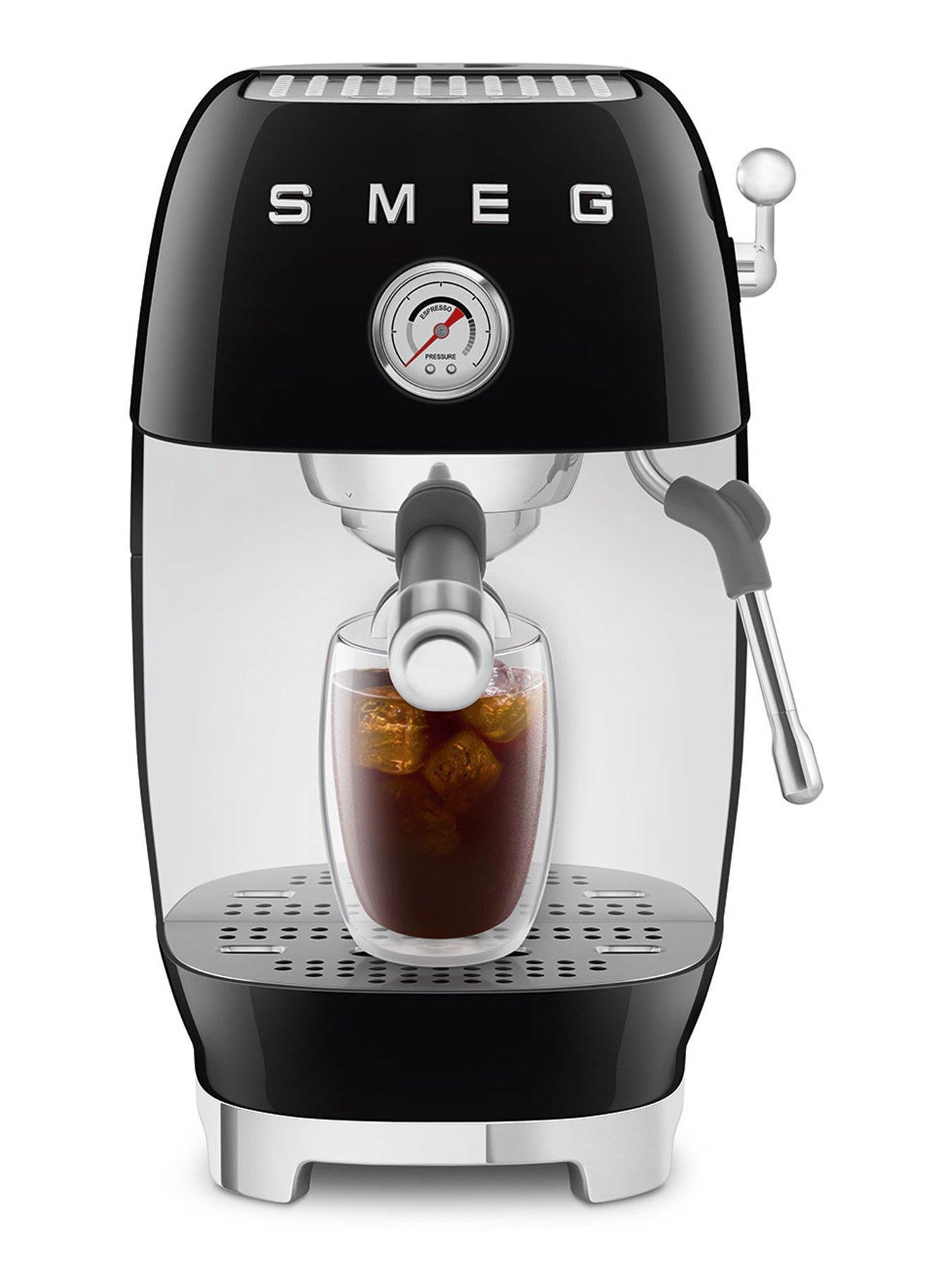 stillFront image of smeg-espresso-coffee-machine-with-cold-brew-function-black