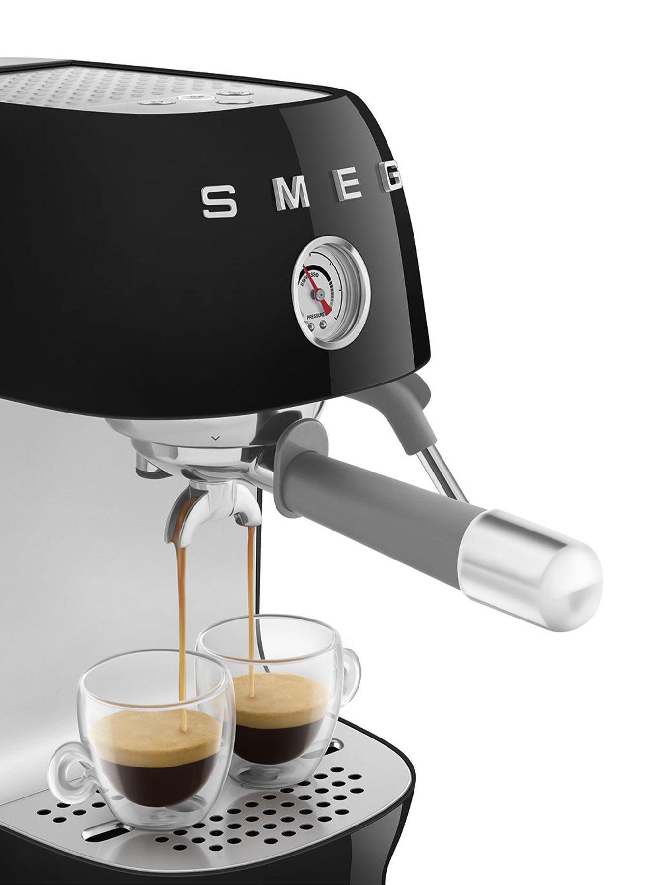  image of smeg-espresso-coffee-machine-with-cold-brew-function-black