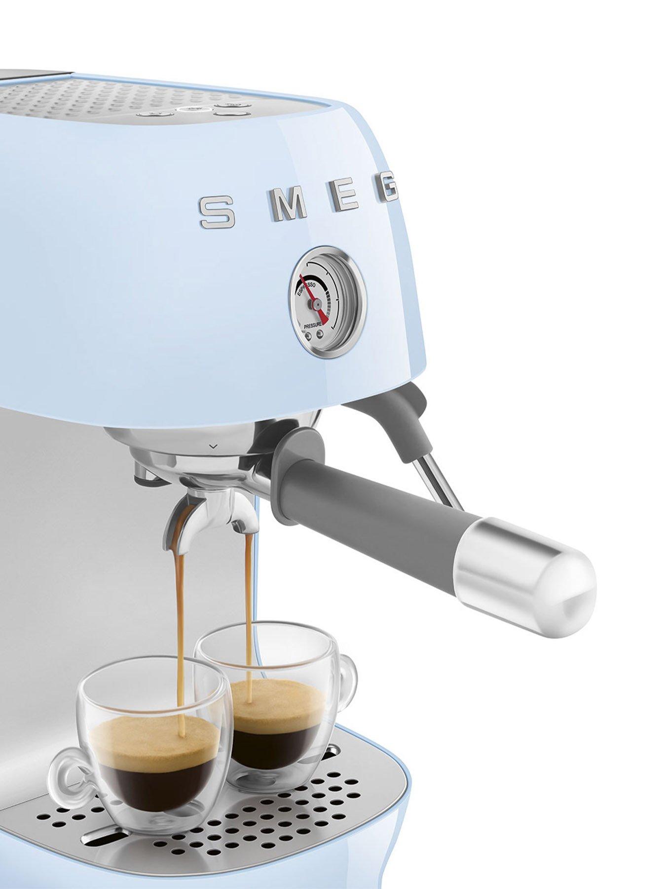  image of smeg-espresso-coffee-machine-with-cold-brew-function-blue