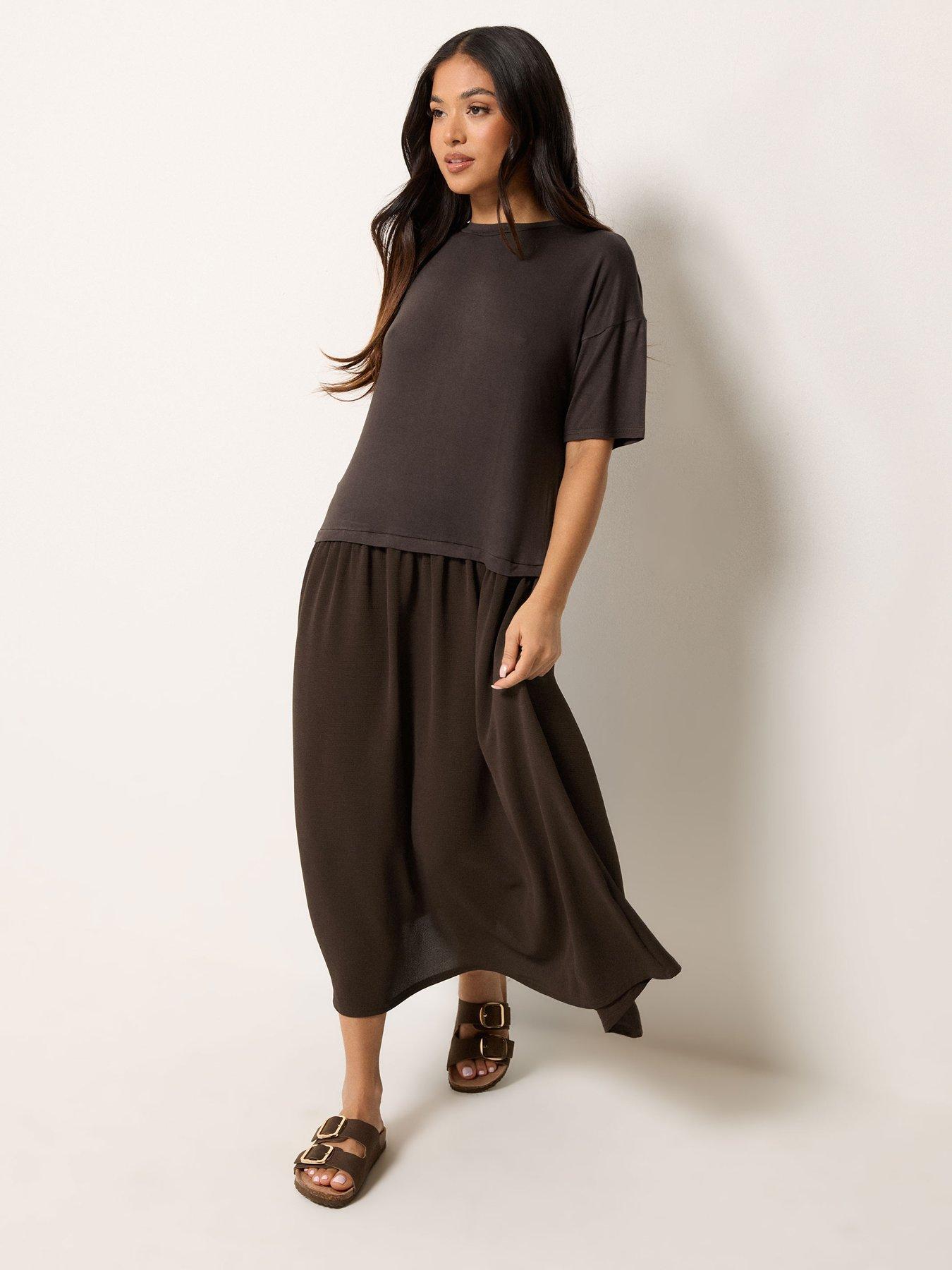 Image 3 of 5 of PixieGirl Petite Drop Waist Maxi Dress - Brown