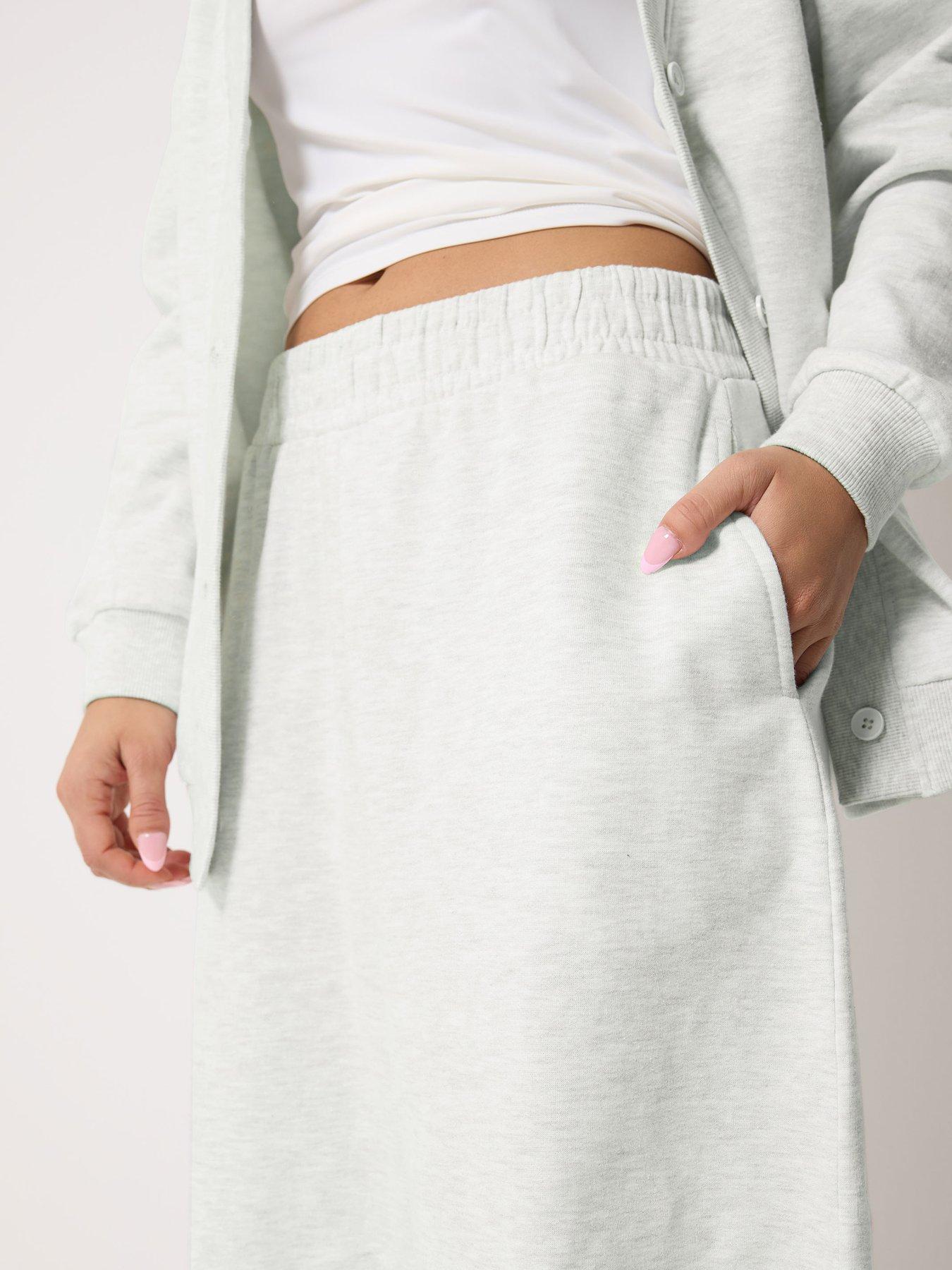 Image 4 of 5 of PixieGirl Petite Balloon Joggers - Grey
