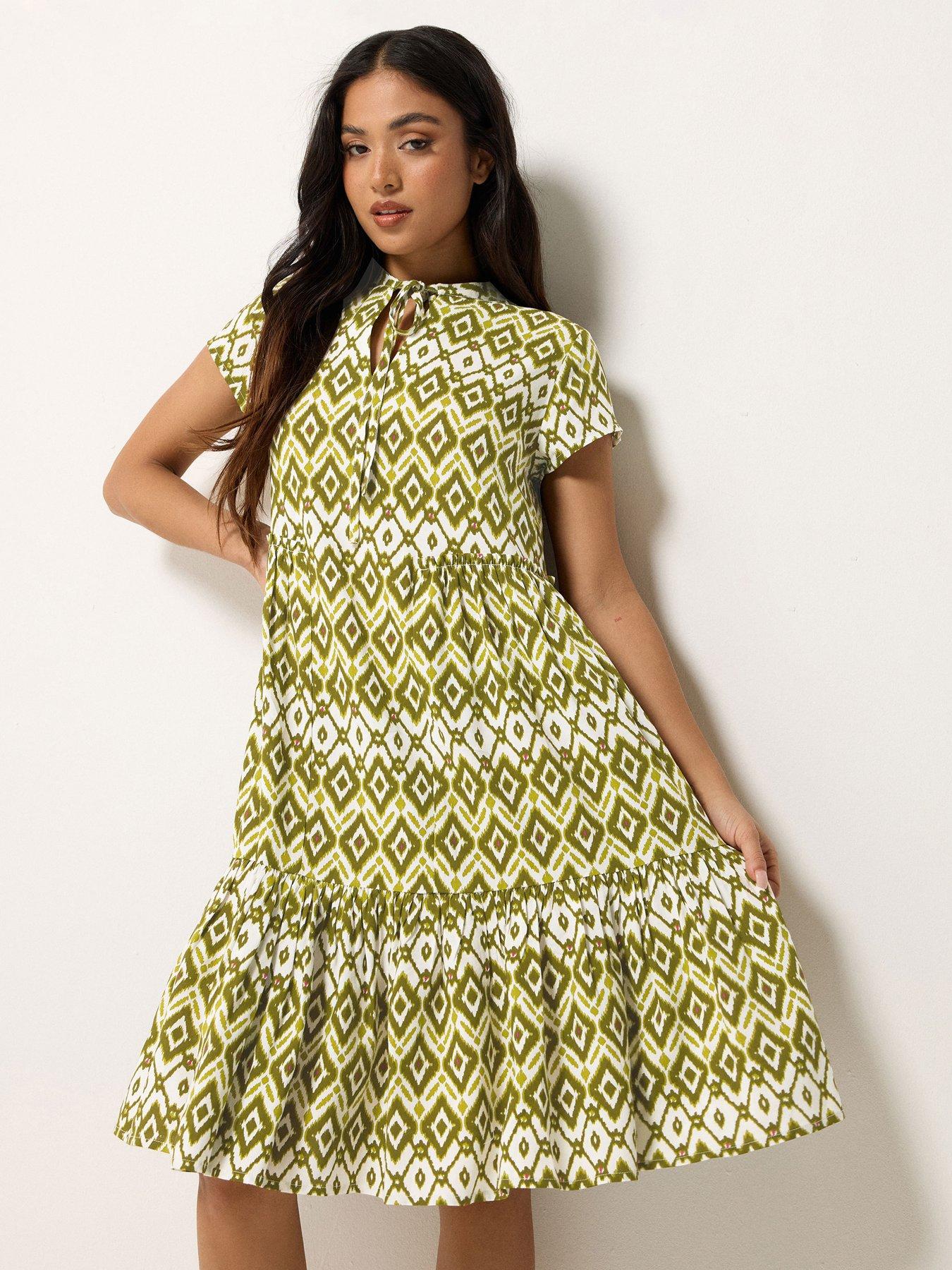 PixieGirl Petite Abstract Smock Dress - Green