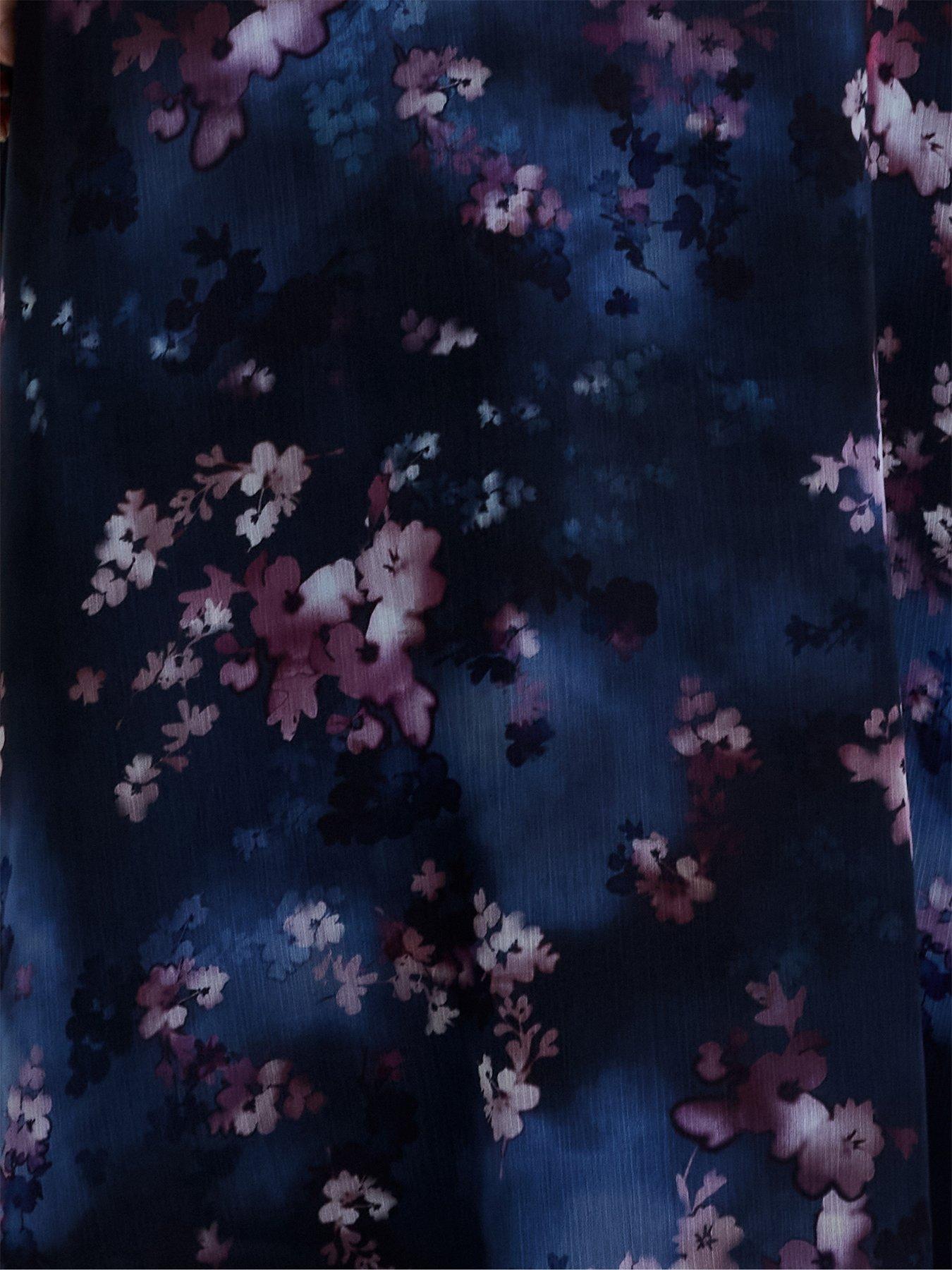 Image 4 of 5 of French Connection Floral Print Short Puff Sleeve Smock Midi Dress