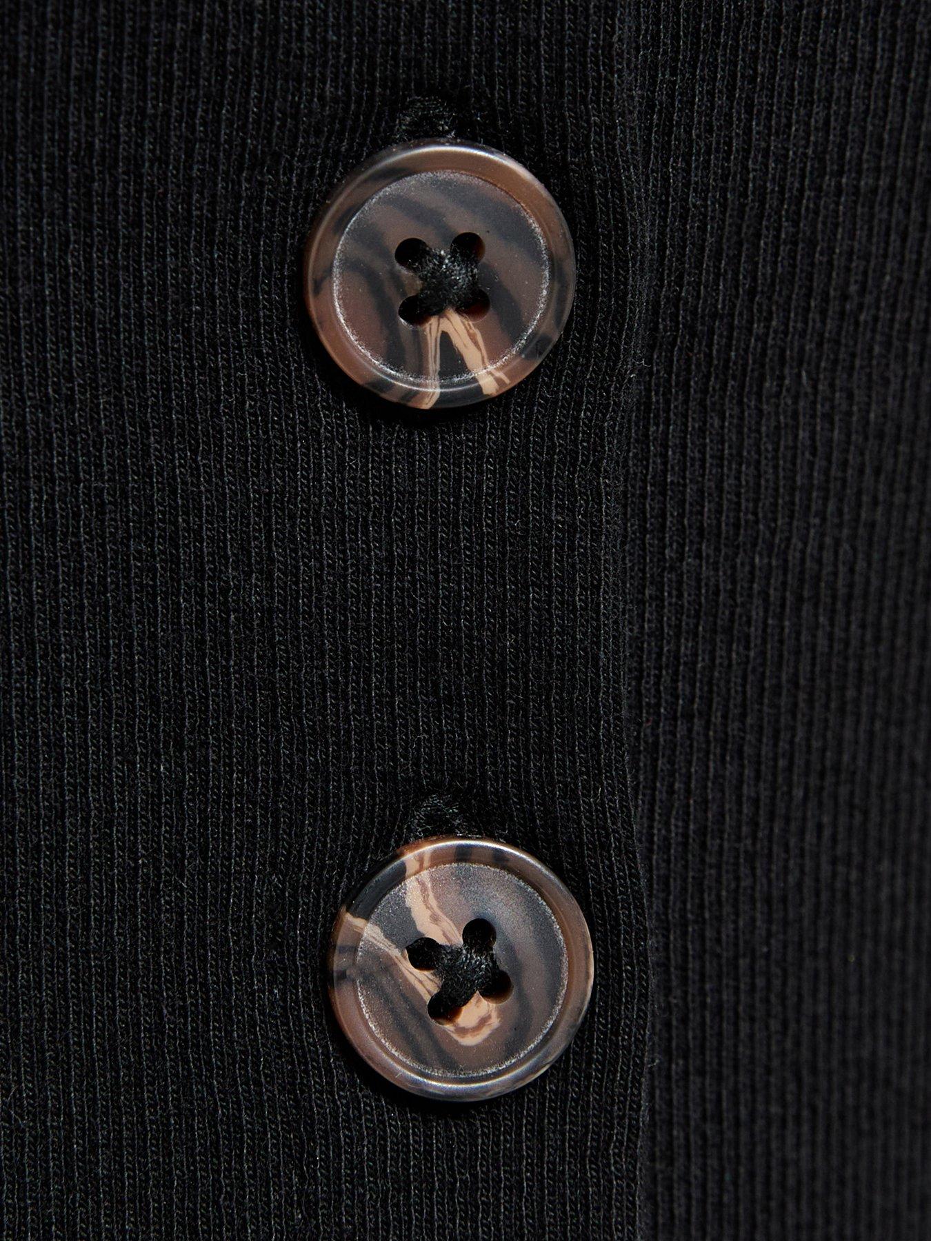 Image 5 of 5 of New Look Premium Button Through Vest Top - Black