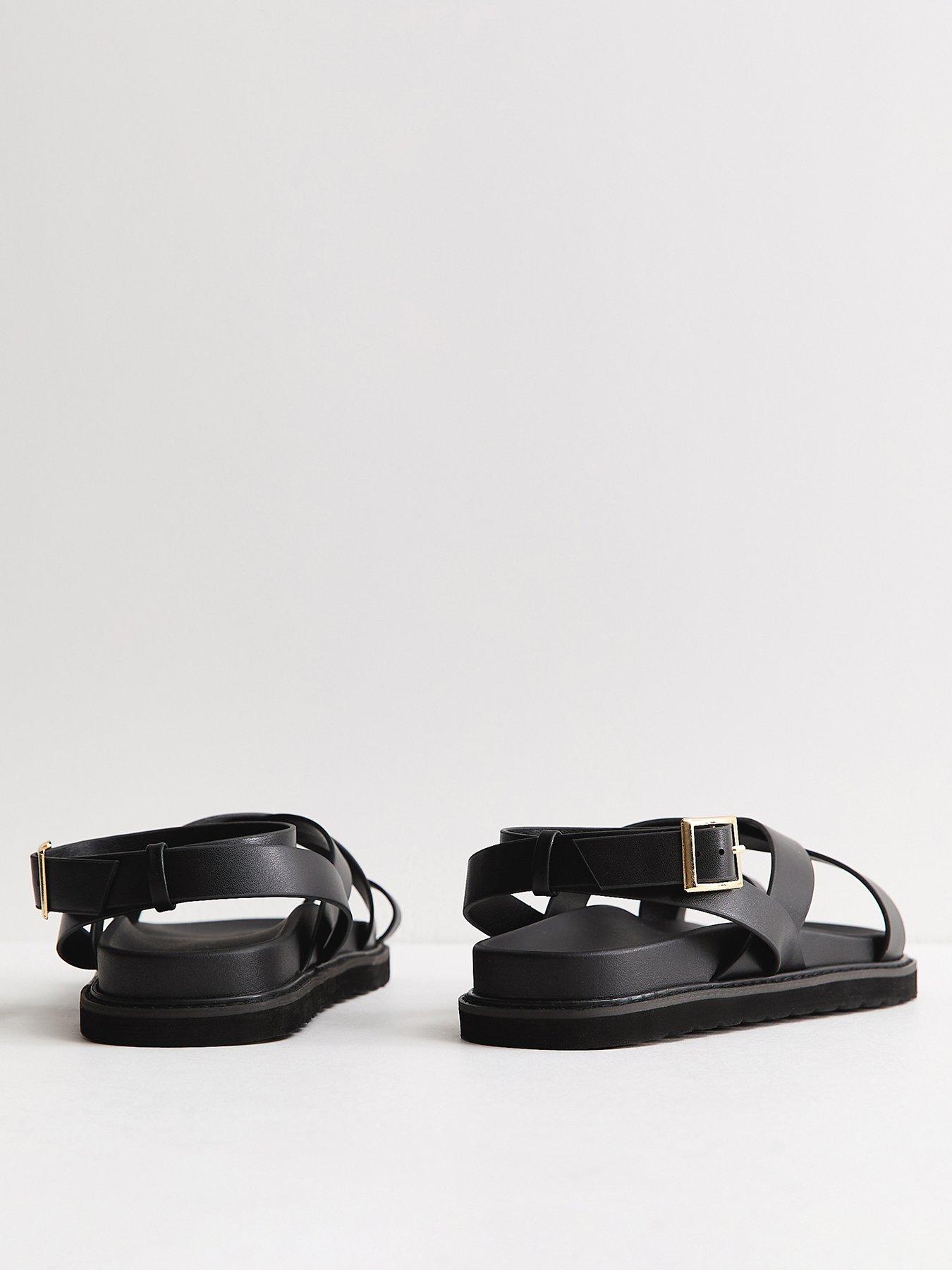 Image 4 of 5 of New Look Faux Suede Toe Loop Chunky Flat Sandals - Black