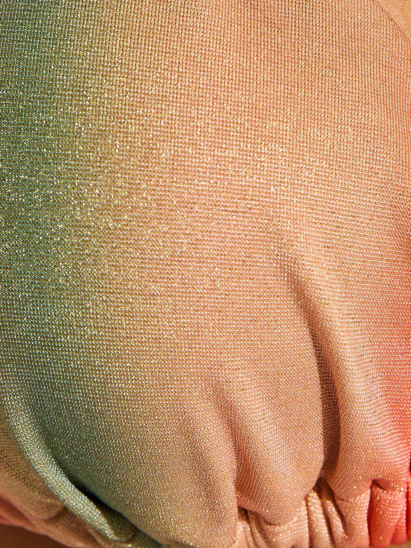Image 6 of 6 of New Look Ombre Triangle Bikini Top - Green
