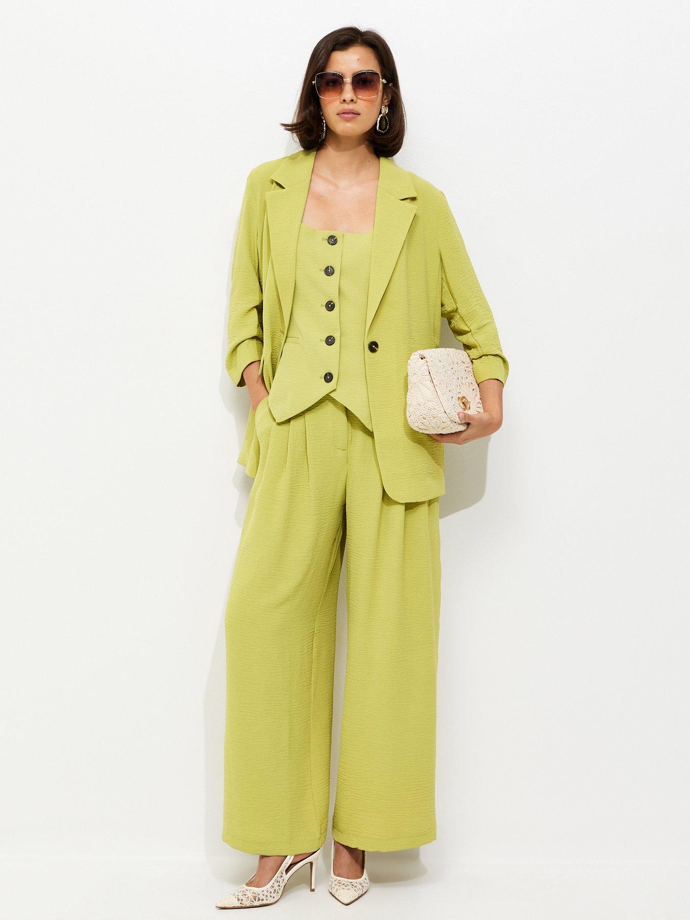Image 3 of 5 of New Look Ruched Sleeve Blazer - Bright Green