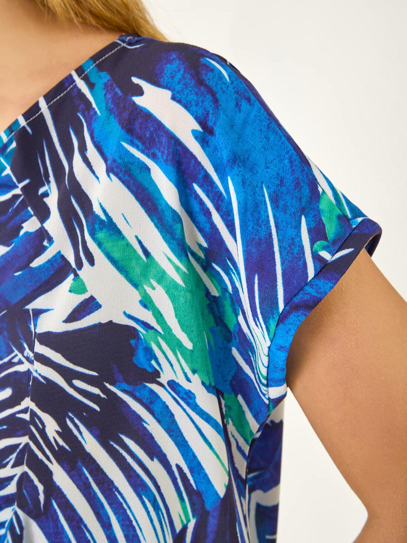Image 2 of 5 of Roman Abstract Print Woven Top