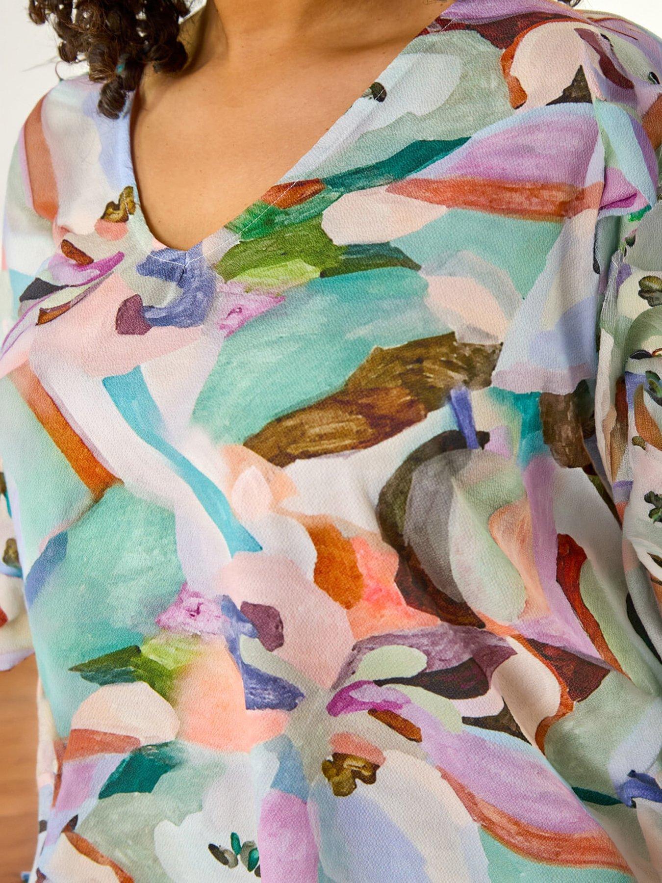 stillFront image of roman-curve-abstract-print-top