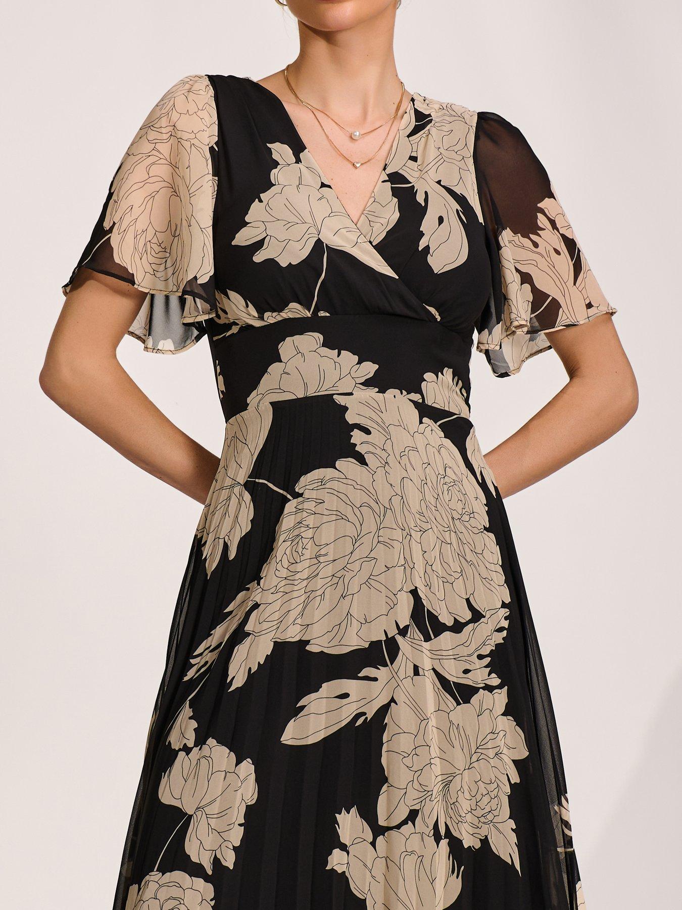 Image 4 of 7 of Jolie Moi Pleated Chiffon Maxi Dress - Black