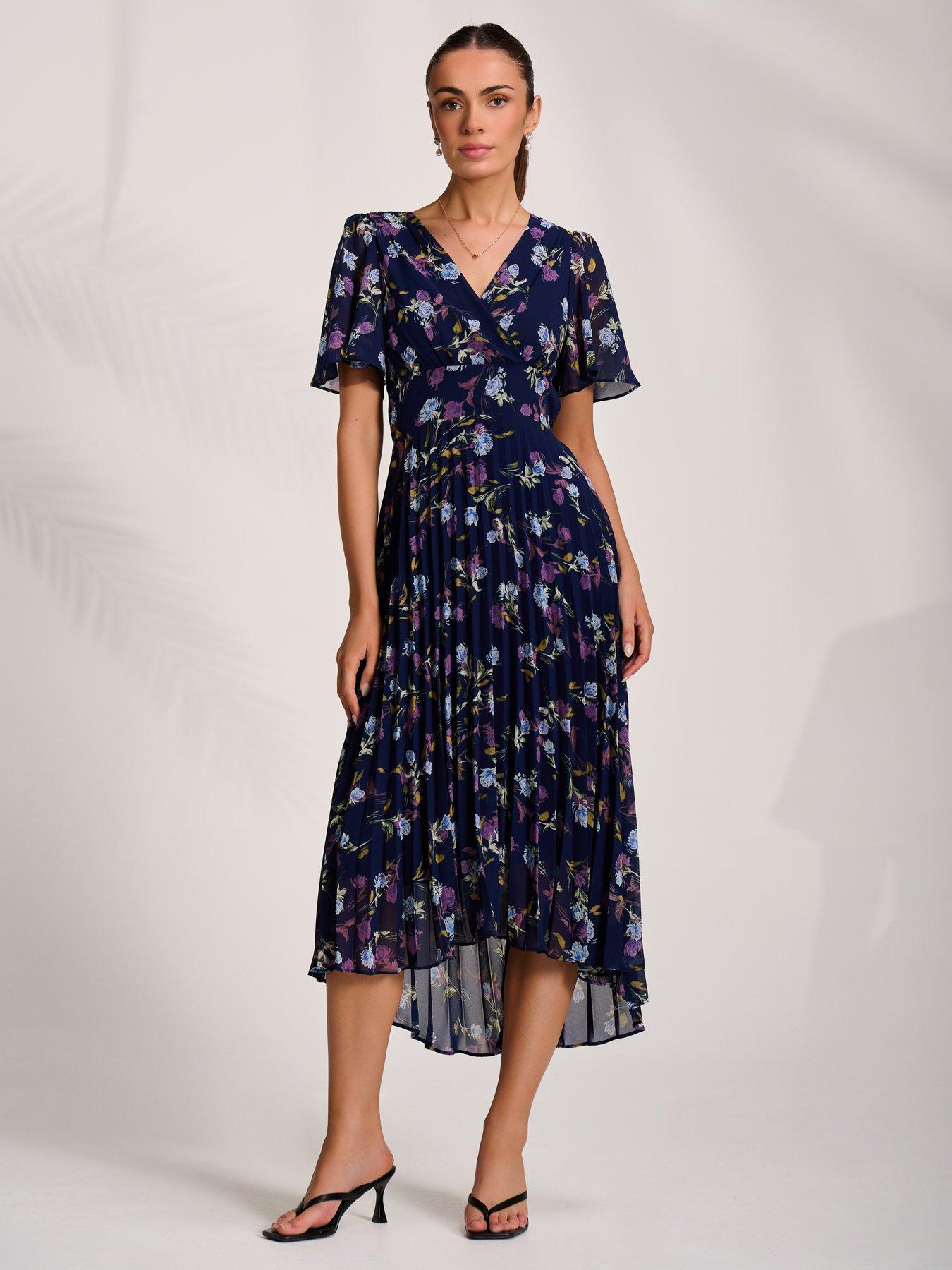 Image 5 of 7 of Jolie Moi Printed Chiffon Pleated Maxi Dress - Navy