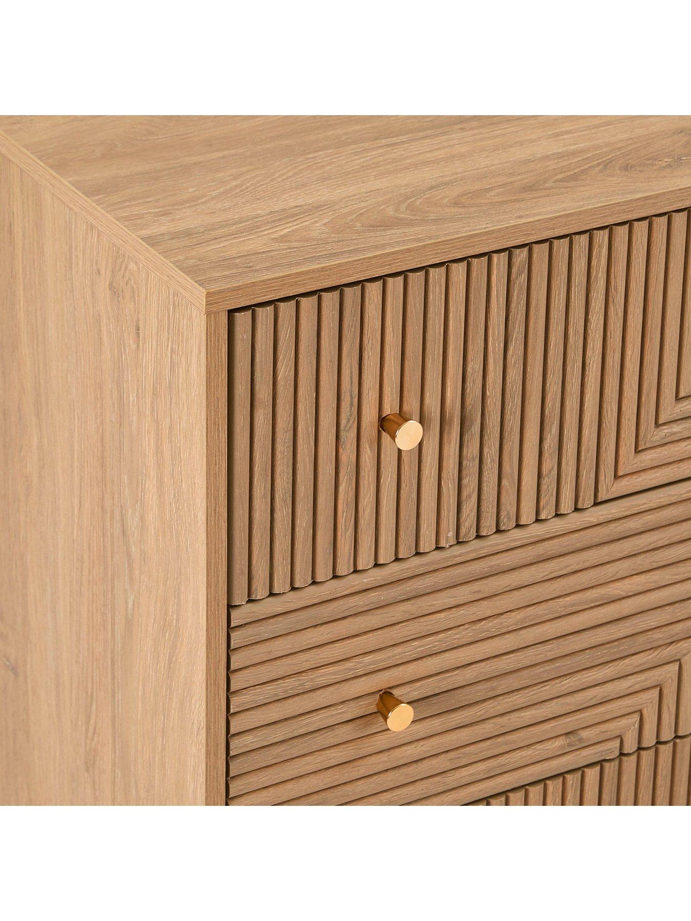 Image 5 of 5 of Dusk Dora 3 Drawer Chest - Light Wood