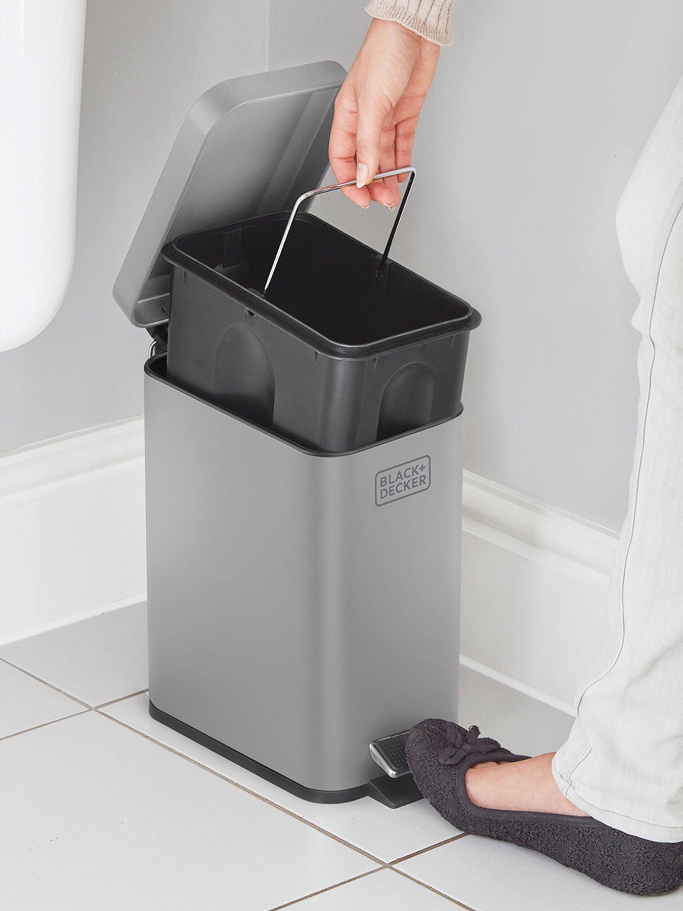 Image 3 of 7 of Black & Decker B+d 5l Slimline Soft Close Pedal Bin Grey