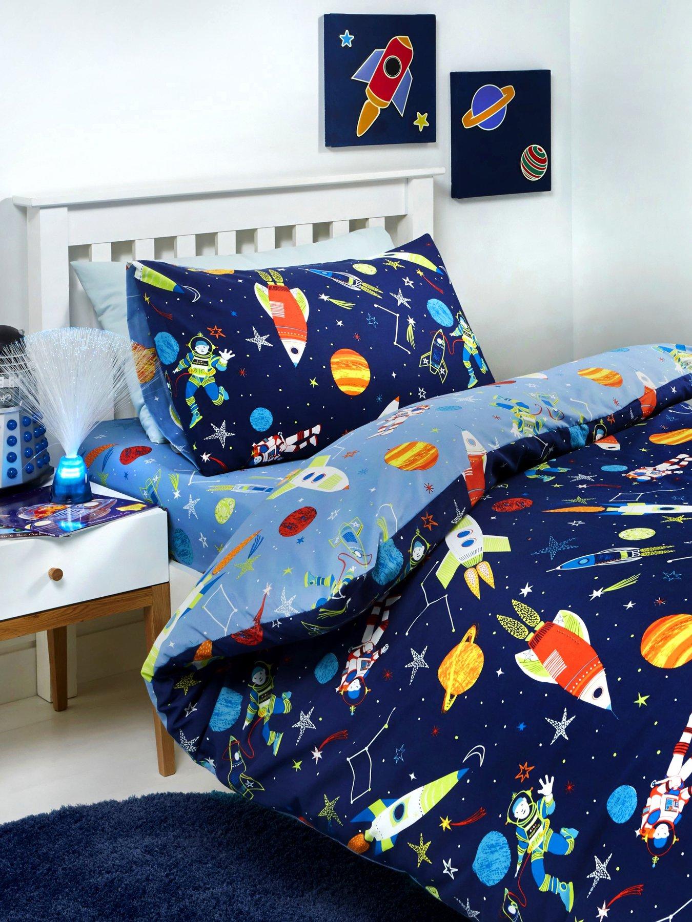 front image of bedlam-supersonic-glow-in-the-dark-duvet-set-double