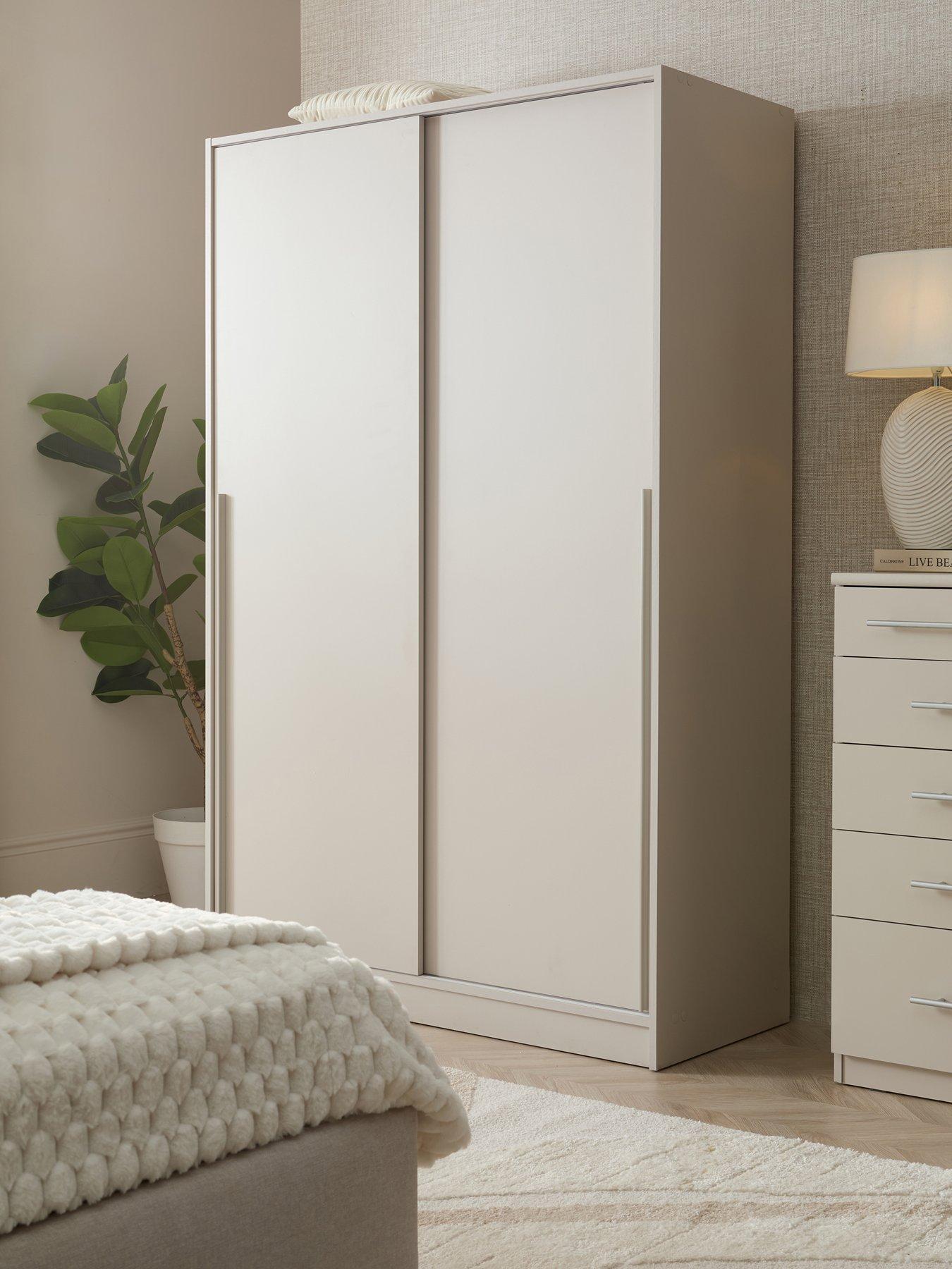 The Very Collection Murcia 120cms Sliding Wardrobe