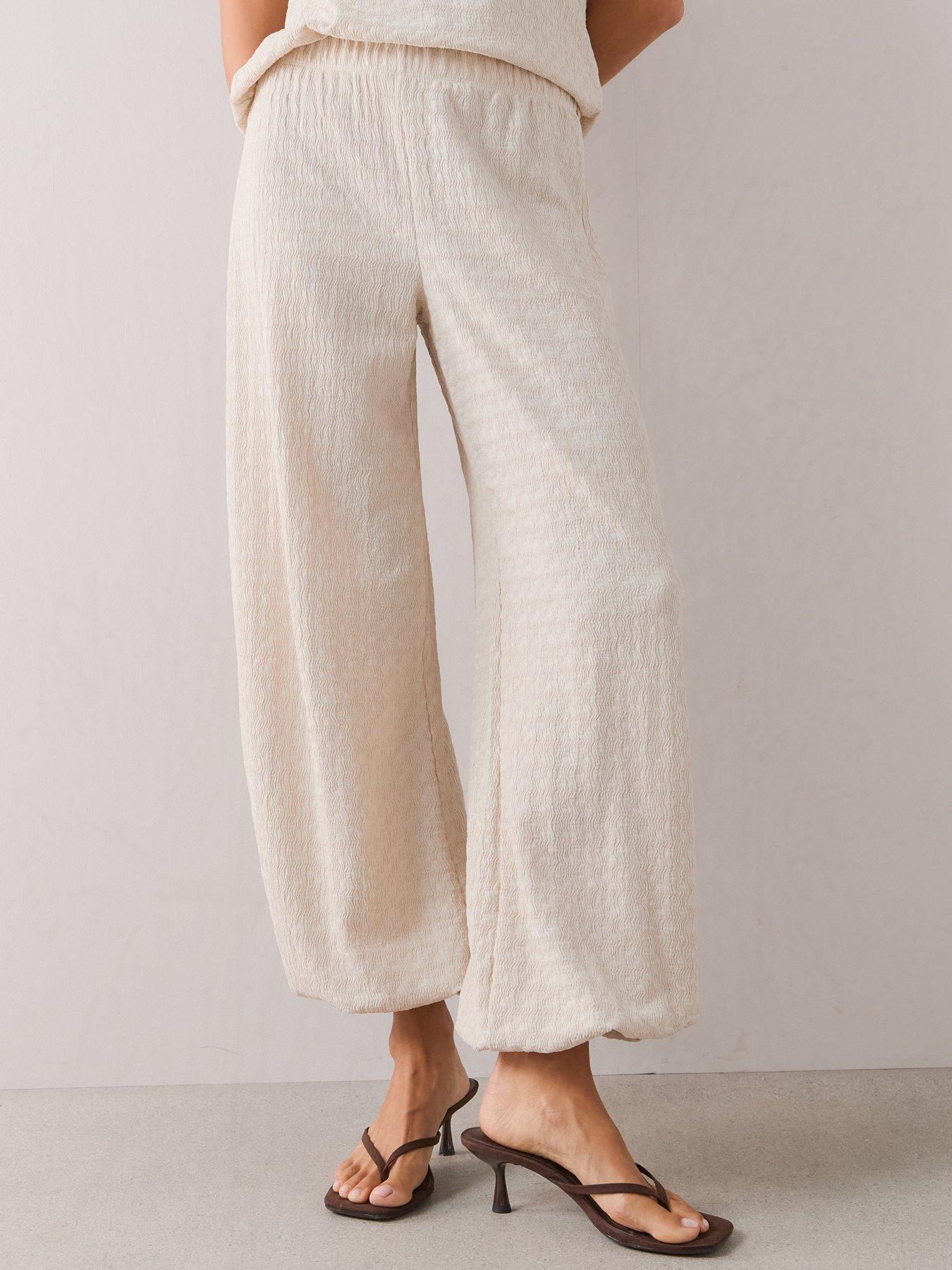 The Very Collection Textured Balloon Trousers - Cream