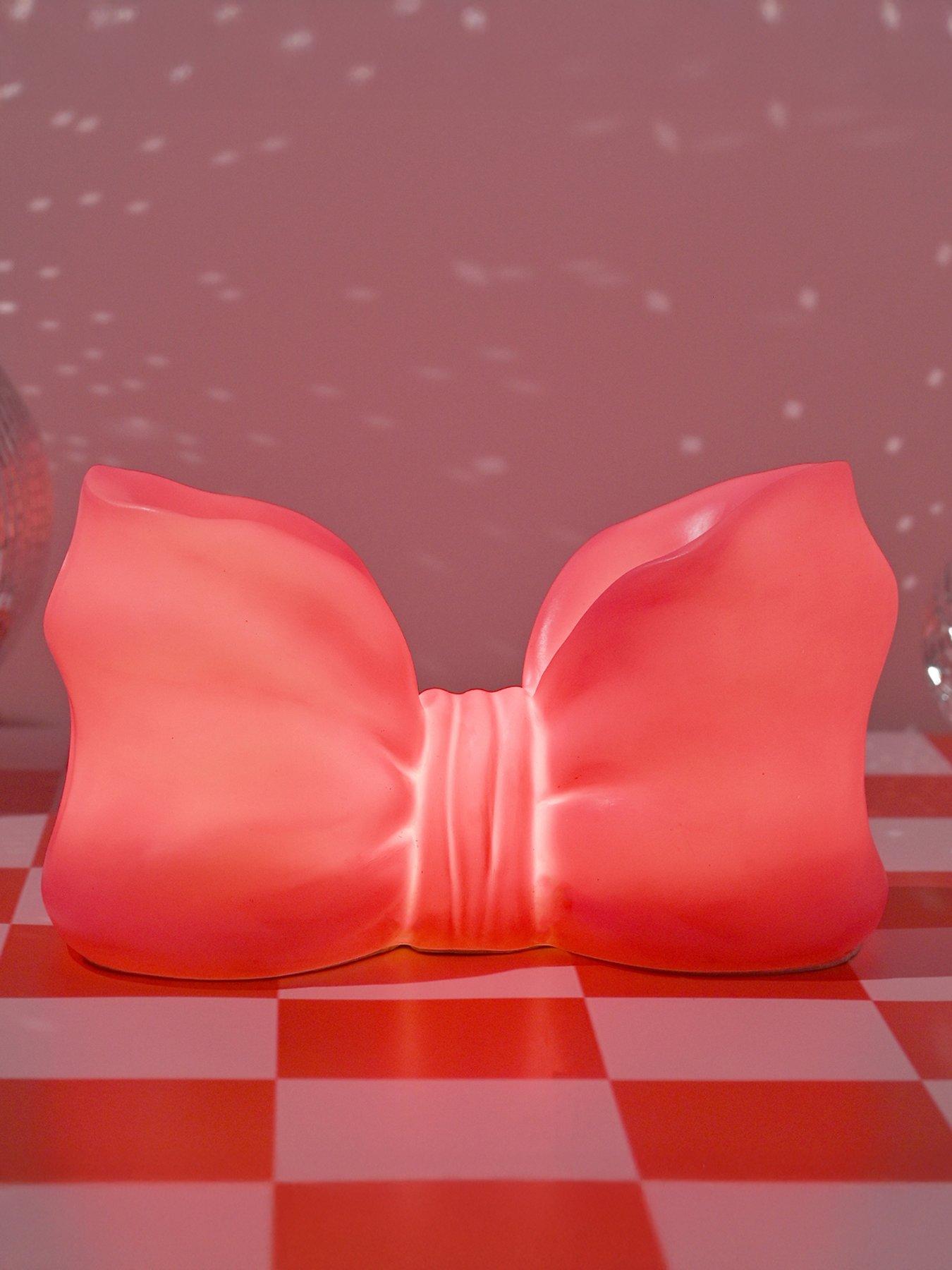 Image 1 of 7 of Hestia The Feel Good Club Hot Pink Bow Shaped Novelty Usb Lamp