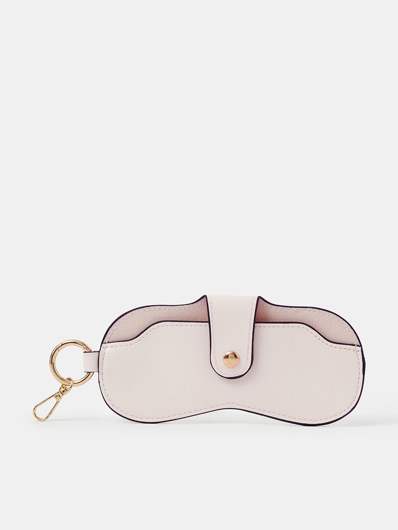 front image of accessorize-sunglasses-case-bag-charm