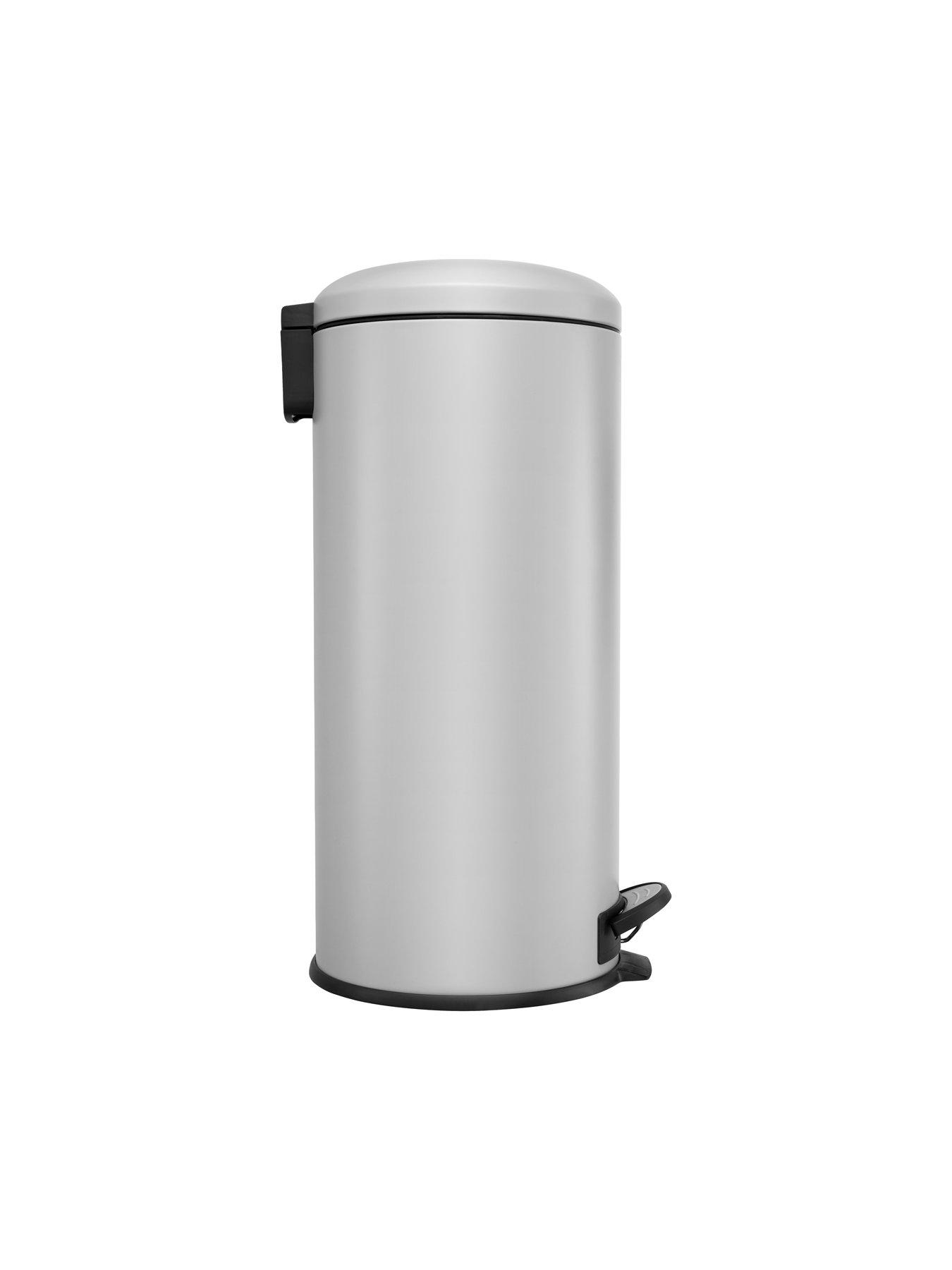 Image 6 of 7 of Black & Decker B+d 30l Dome Lid Pedal Bin - Grey