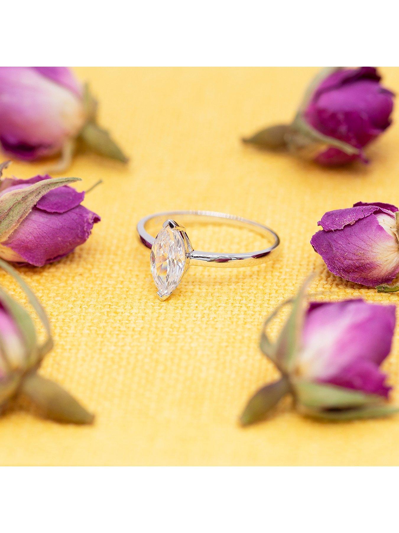  image of the-love-collection-9ct-white-gold-10mm-x-5mm-marquise-cz-ring