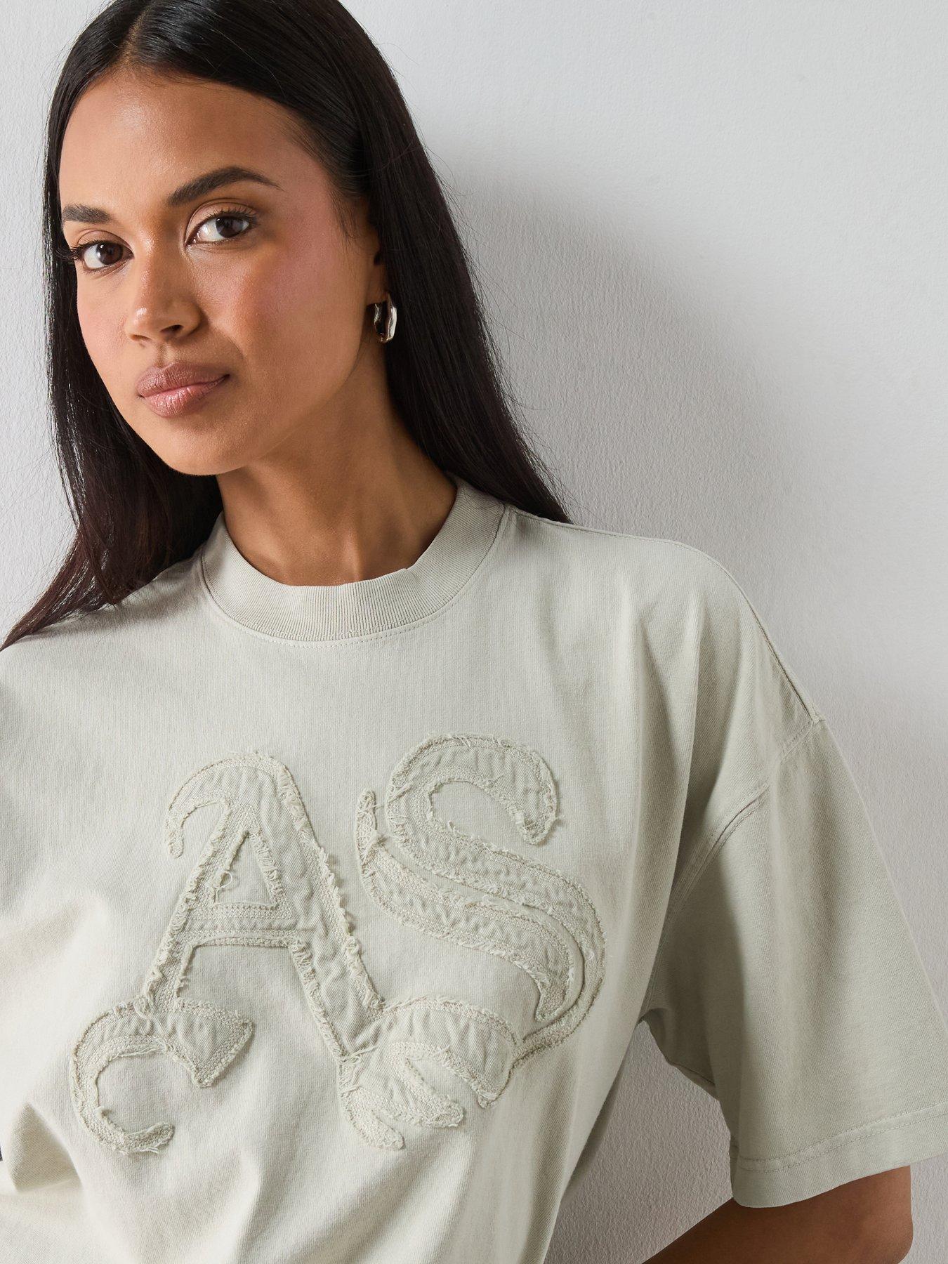 Image 6 of 6 of AllSaints Snarl Etta Logo T-Shirt - Mallow White