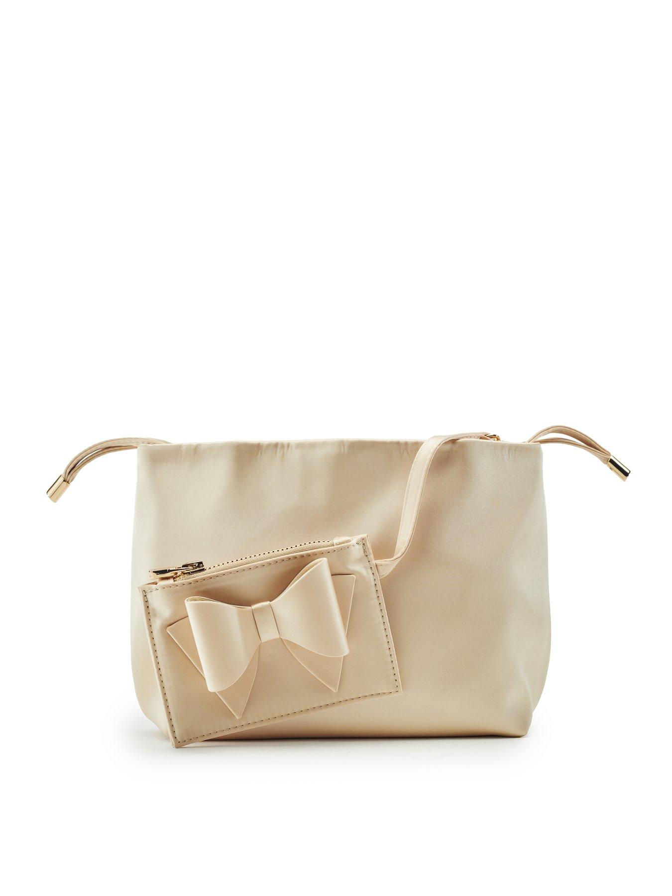 Image 4 of 4 of Moda In Pelle Ruched Bucket Shoulder Bag