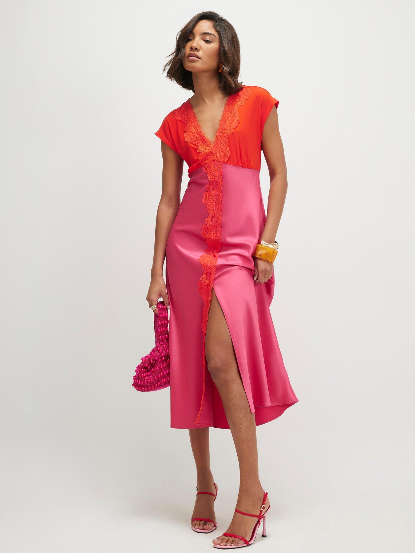 River Island Short Sleeve V Neck Lace Satin Dress - Pink
