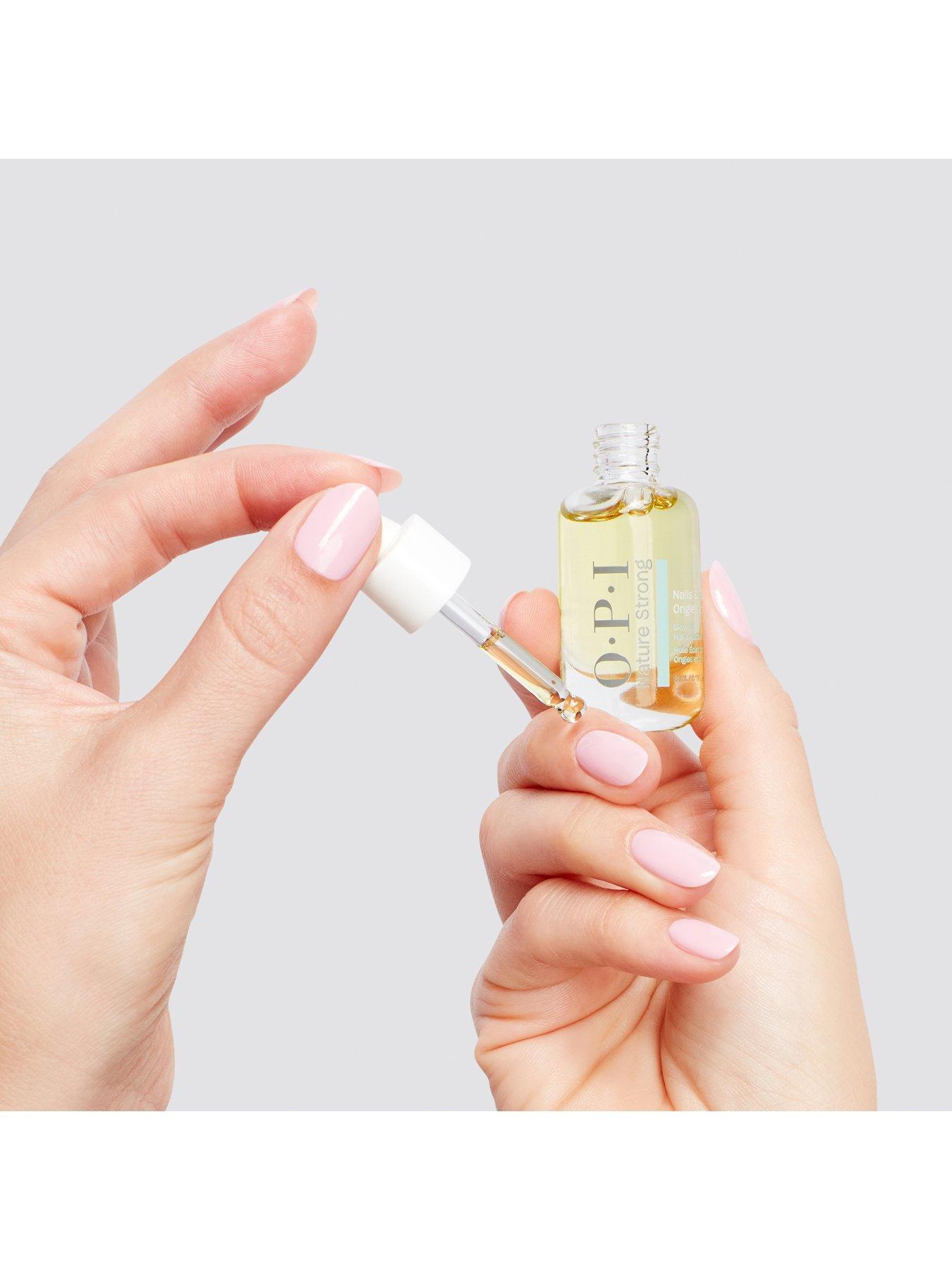 Image 3 of 5 of OPI Nature Strong Skincare - Glow Up Nail &amp; Cuticle Oil 8 ml