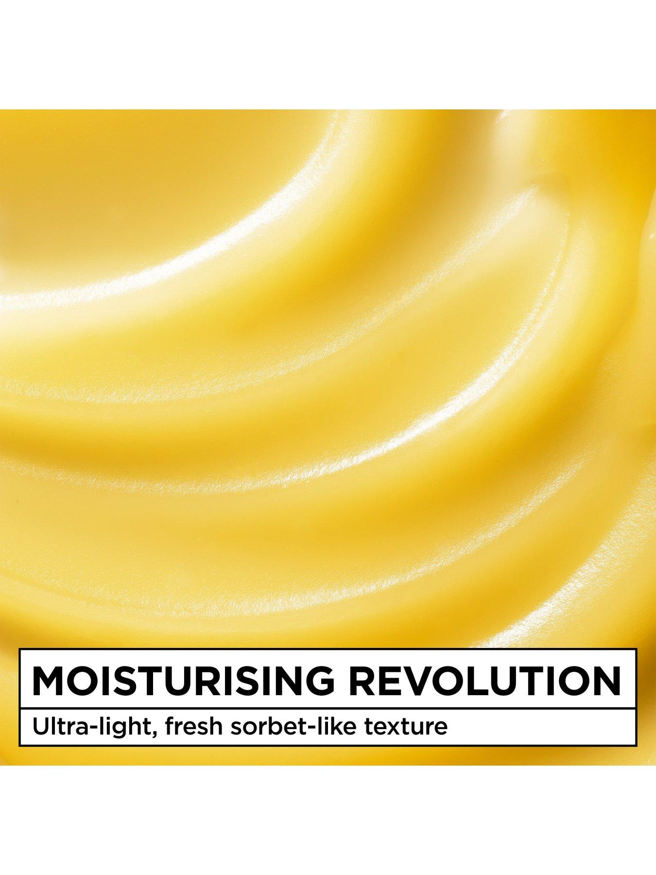 Image 5 of 8 of Garnier Vitamin C Fresh &amp; Bright Sorbet Cream 85ml