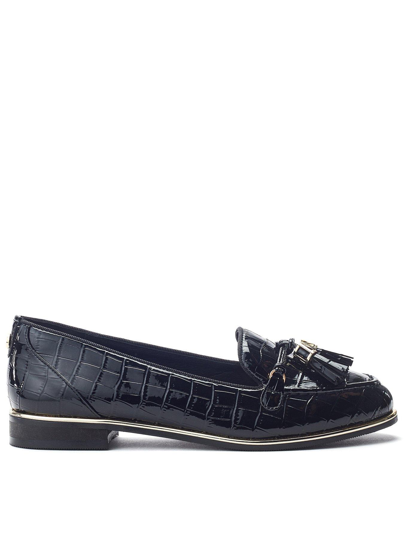 Moda In Pelle Erinn Black Patent Mocc Croc Flat Tassel Loafer