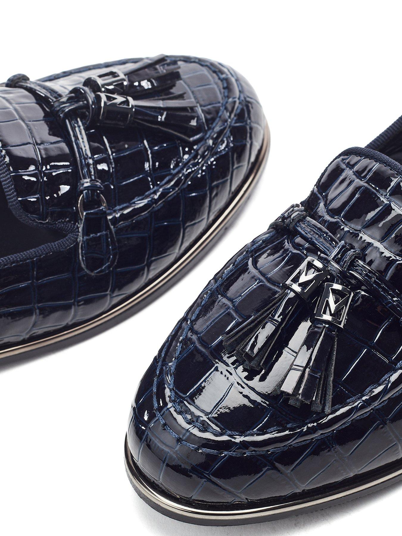 Image 3 of 4 of Moda In Pelle Erinn Navy Patent Mocc Croc Flat Tassel Loafer - Navy