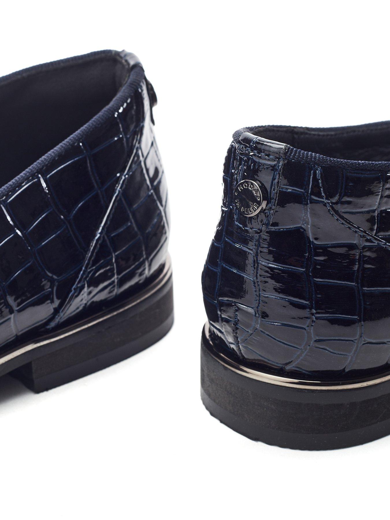 Image 4 of 4 of Moda In Pelle Erinn Navy Patent Mocc Croc Flat Tassel Loafer - Navy